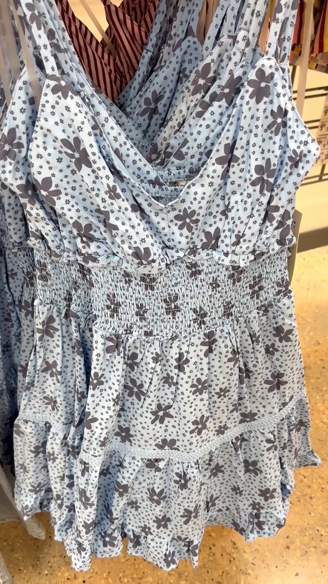 Beautiful summer dress that’s floral feminine fun, great for every day spring and summer you could dress it up with a cardigan or jean jacket. This dress would be cute with also sneakers and sandals linked it below. ￼

#summerloading #springtosummer #vacationoutfits #ltkstyle #floraldress #springoutfits #ltktrending #floralstyle #easterdress


#LTKSeasonal