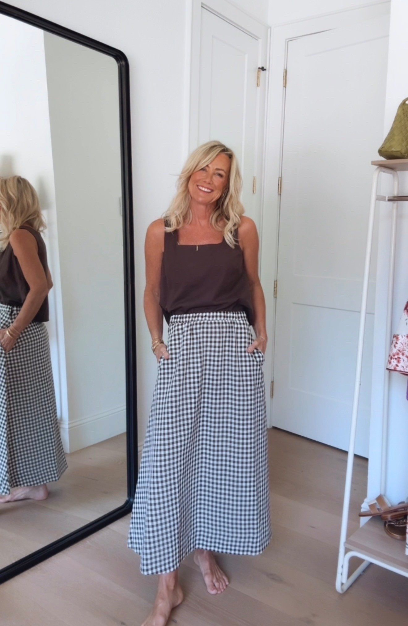 Brown gingham maxi skirt?! Say less!
Top: XS
Skirt: XS

#LTKootd #LTKOver40 #LTKSeasonal