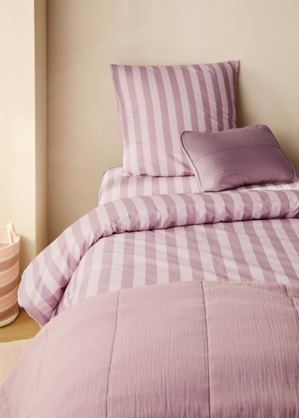 Grof gestreept dekbedovertrek van perkalkatoen voor kinderbed 90 cm - Home | MANGO Nederland | Mango EU