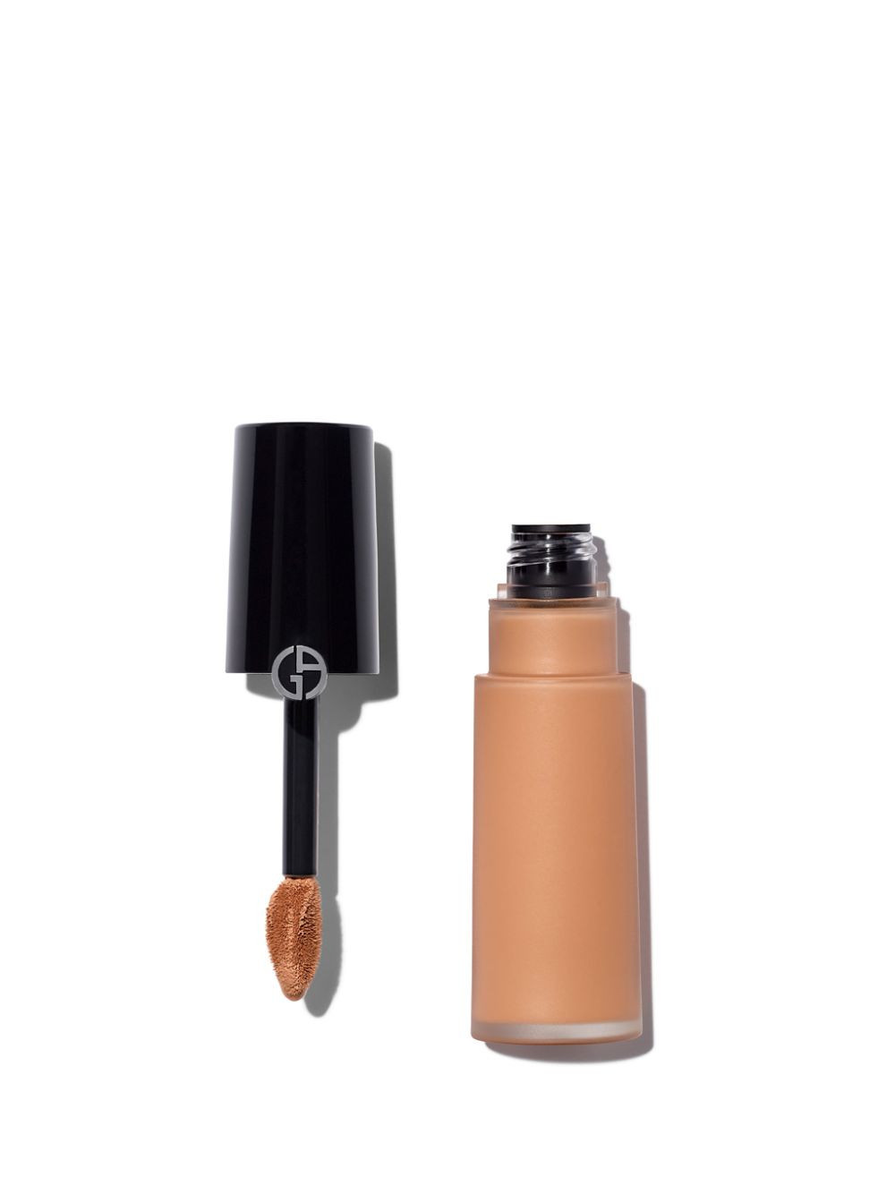 Armani Beauty Luminous Silk Concealer 7.5 Tan With A Peach Undertone | Violet Grey
