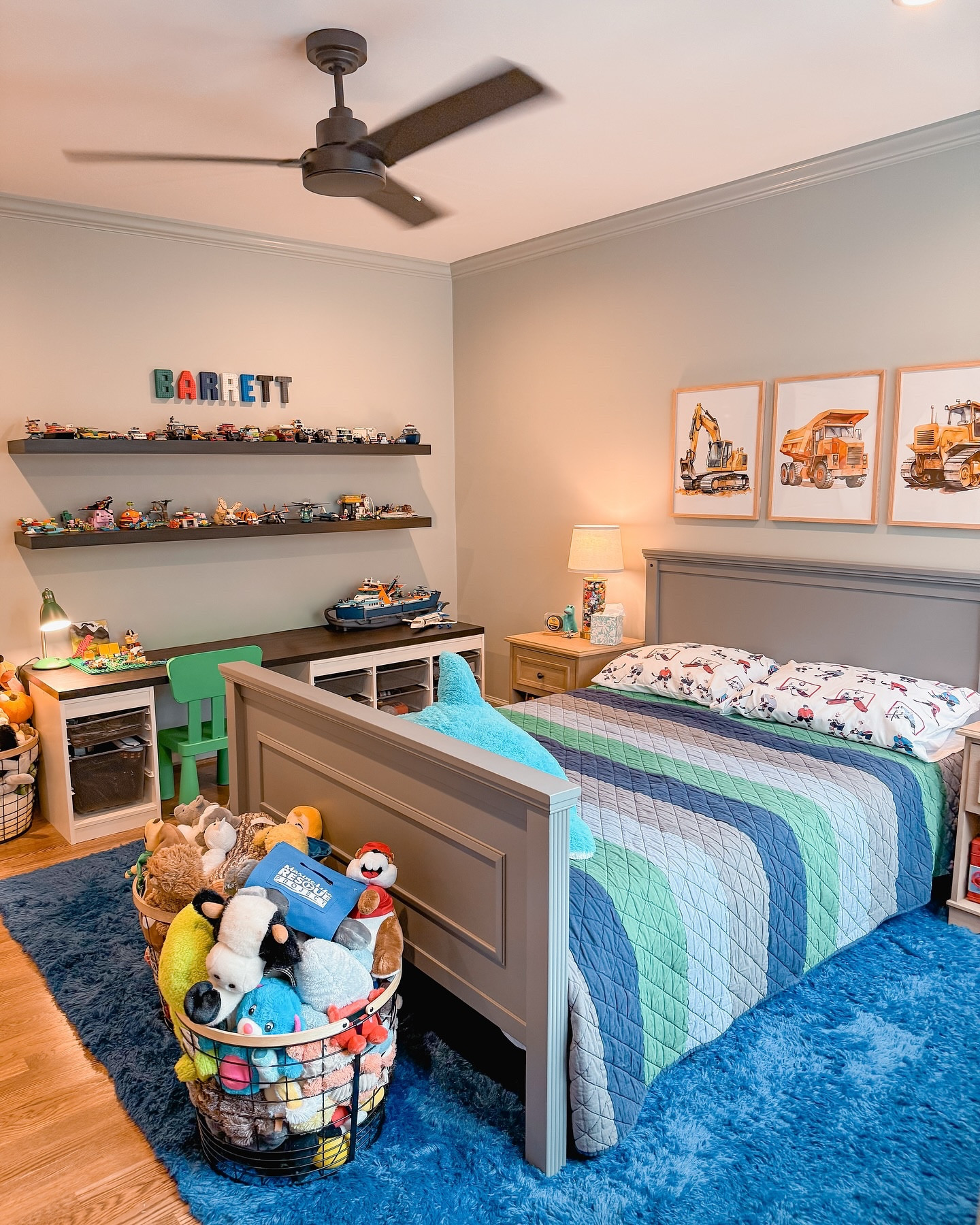 This boy’s passion for legos needed serious organization strategy! We created display areas for his masterpiece creations, easy-access bins for loose pieces and other toys and a dedicated building surface for ongoing projects.

Ready to create organized spaces that support your kids’ passions? DM me to get started!

#sortandsimplifyorganizing #nashvillehomeorganizing #organizedkids #legoorganization #kidsbedroomdecor #nashvillehomes