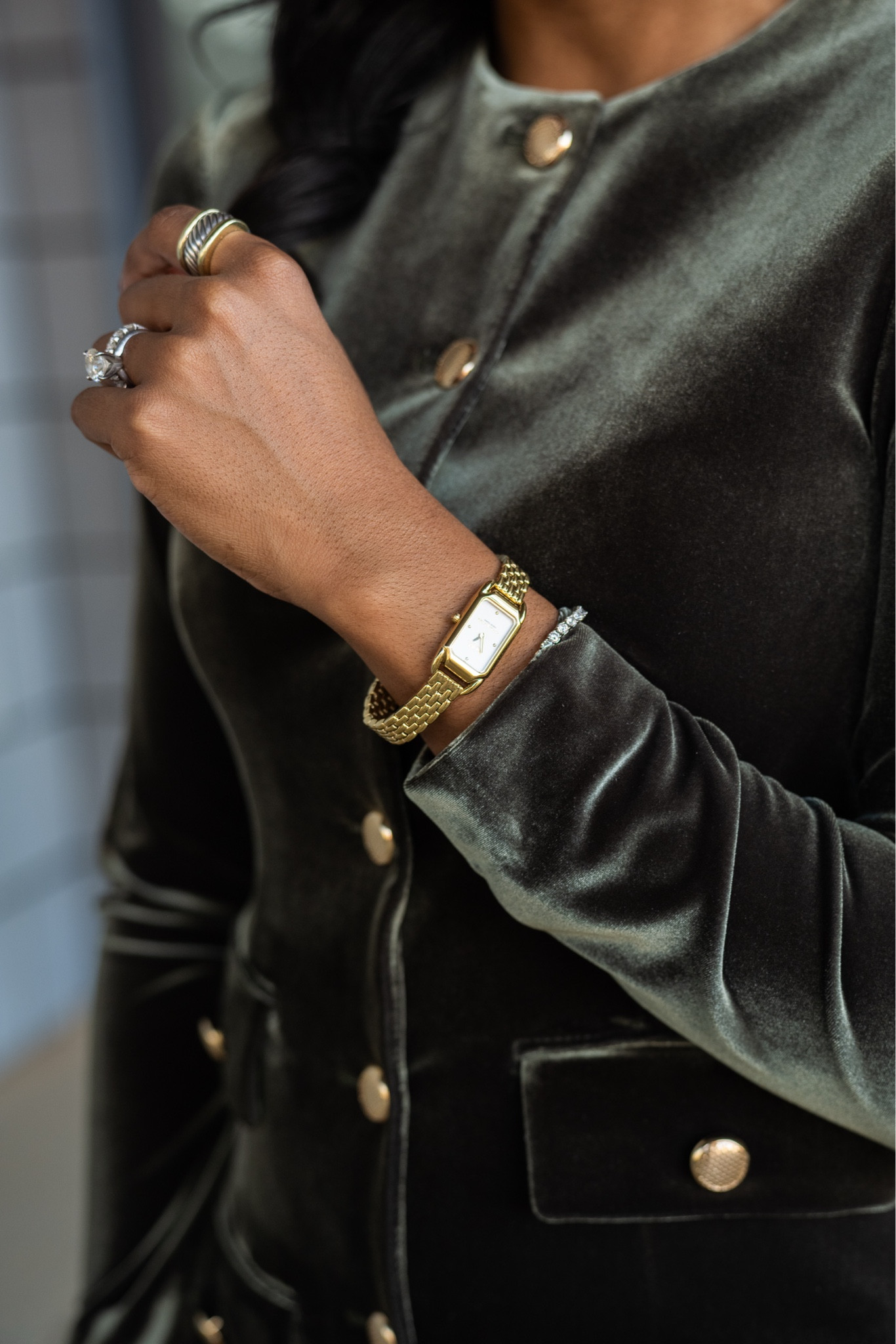 Dillards, Gianni Bini, Coach, gold bracelet watch, small watch, jewelry, holiday gift ideas, accessories

#LTKStyleTip #LTKGiftGuide #LTKHoliday