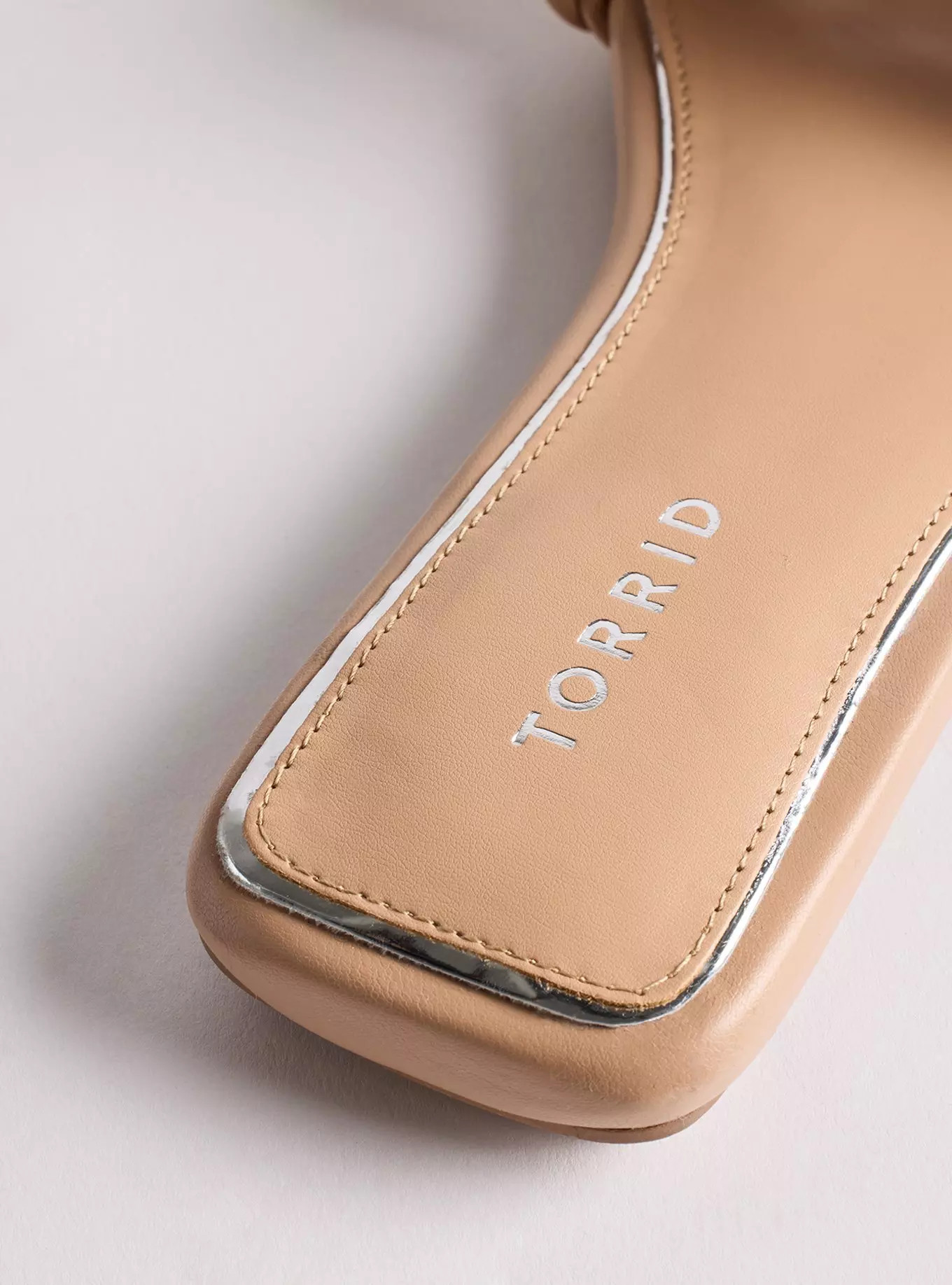 Woven Slide (WW) | Torrid (US & Canada)