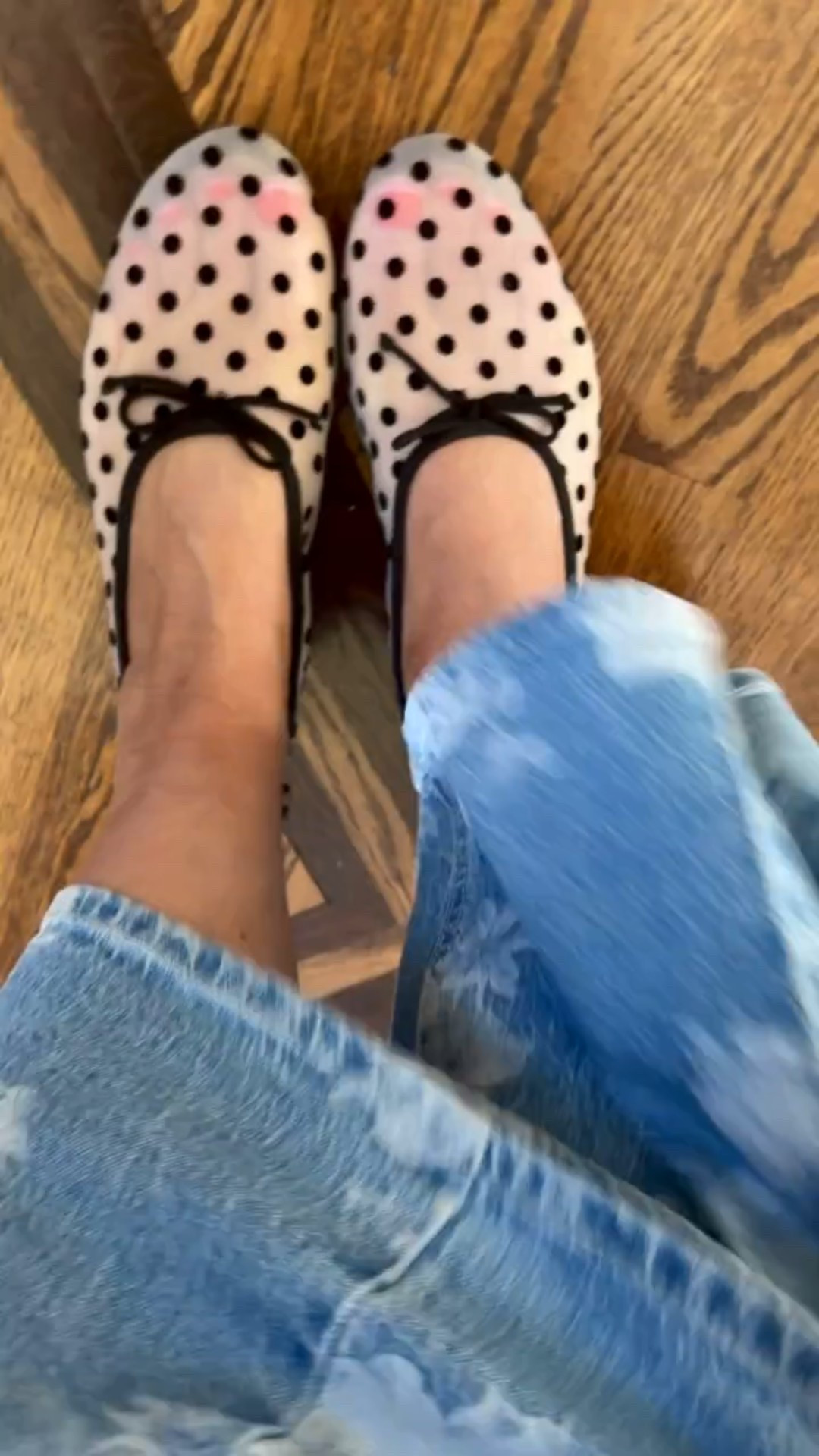 The cutest mesh polka dot flats from @walmartstyle 🖤

#LTKootd #LTKWorkwear #LTKSaleAlert