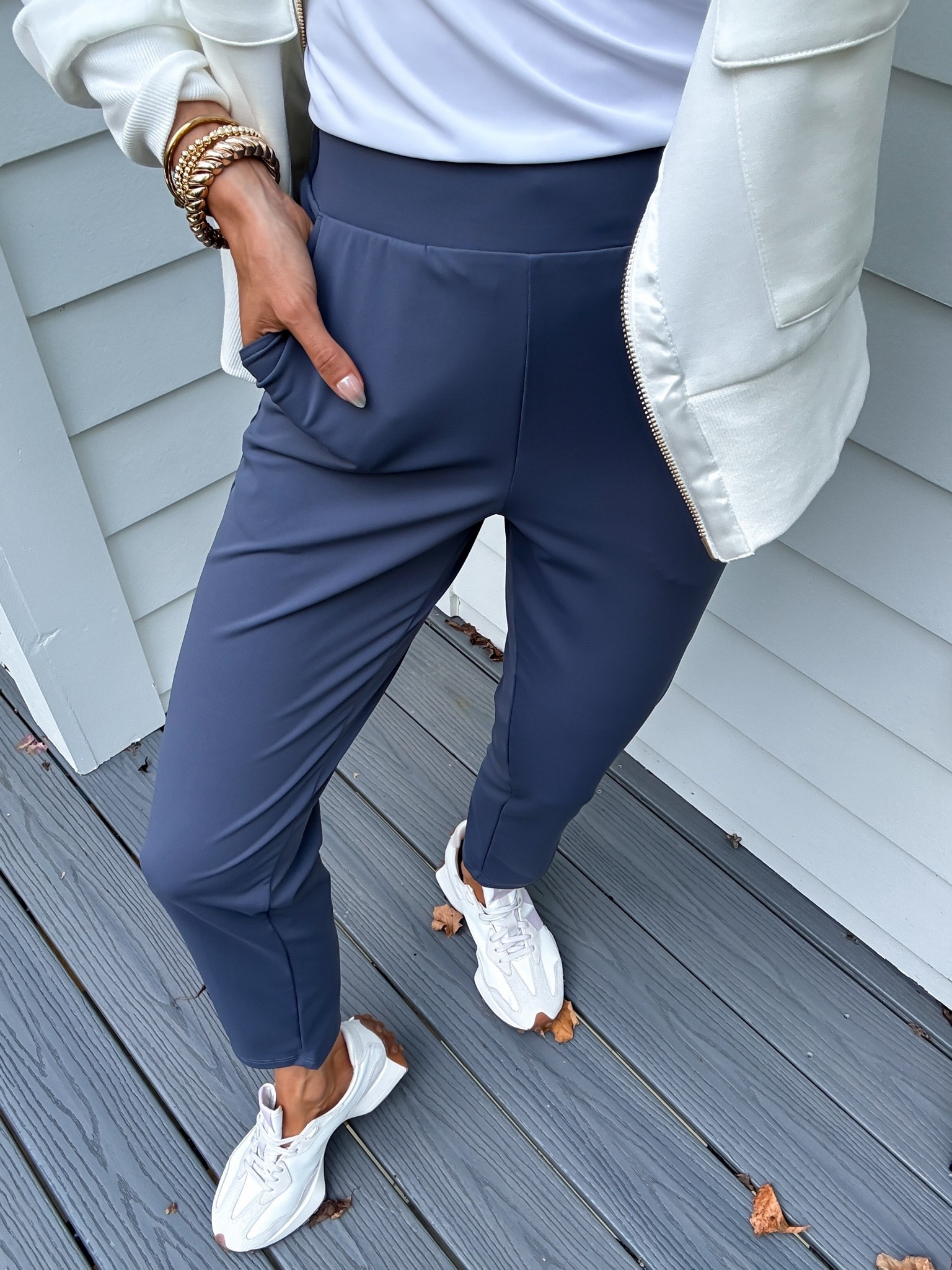 Scroll to shop. Ditch the sloppy sweats. I’m 5’6” wearing the 27.5” inseam. Follow for more.

#LTKdayinmylife #LTKSaleAlert #LTKSeasonal