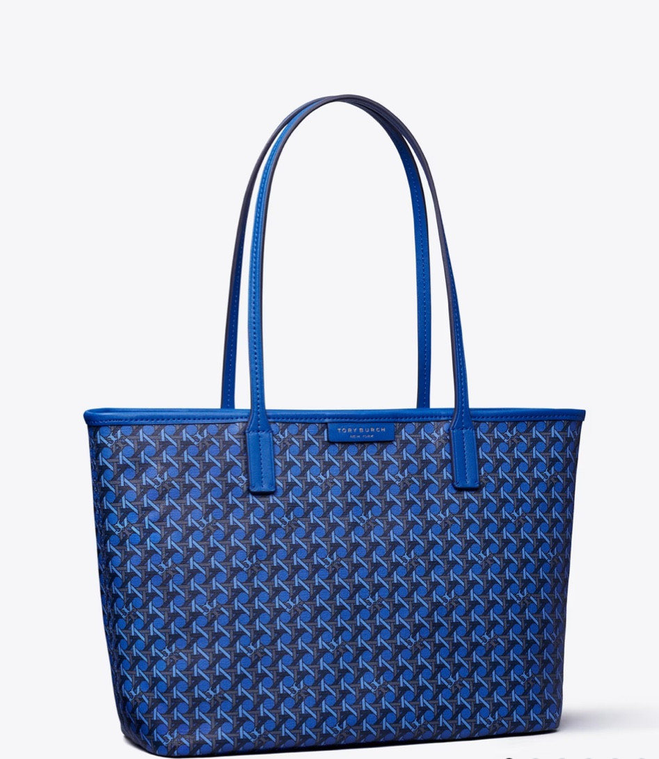 Found this adorable Goyard look-alike tote for a fraction of the price!!🤍🤍


#goyard #goyardtote #totebag #worktote #dupe #toryburch

#LTKGiftGuide #LTKFind #LTKsalealert