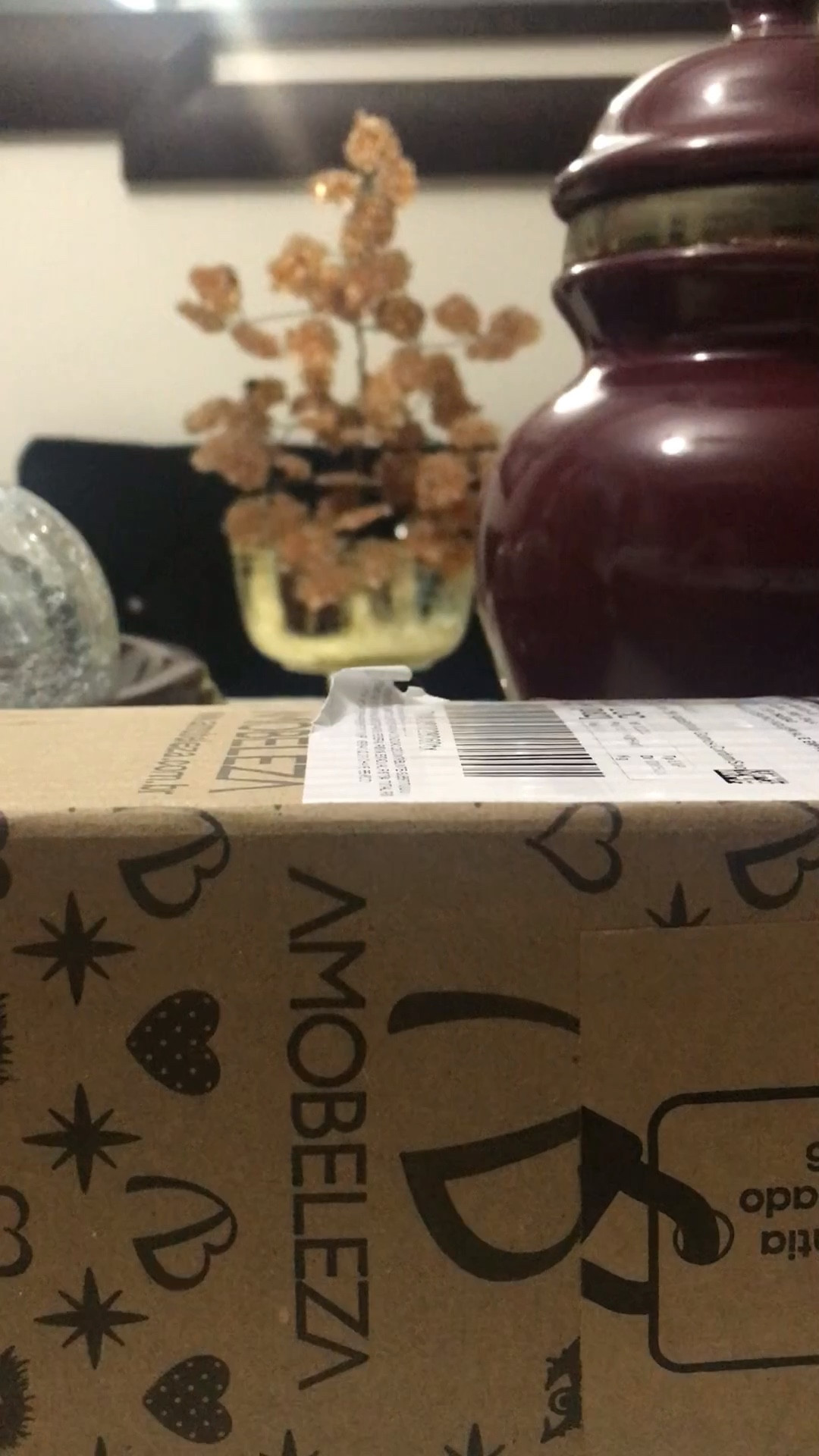 Eu sempre uso água micelar para fazer a remoção de maquiagem.

USk 4.0 Micellar Solution é um produto vegano , livre de parabéns e  hipoalergênico , indicado para todos tipos de pele : rosto, área dos olhos e pescoço, com probióticos e óleos essenciais .

#mesdasmaesltk 

#LTKbeauty #LTKbrasil #LTKGiftGuide