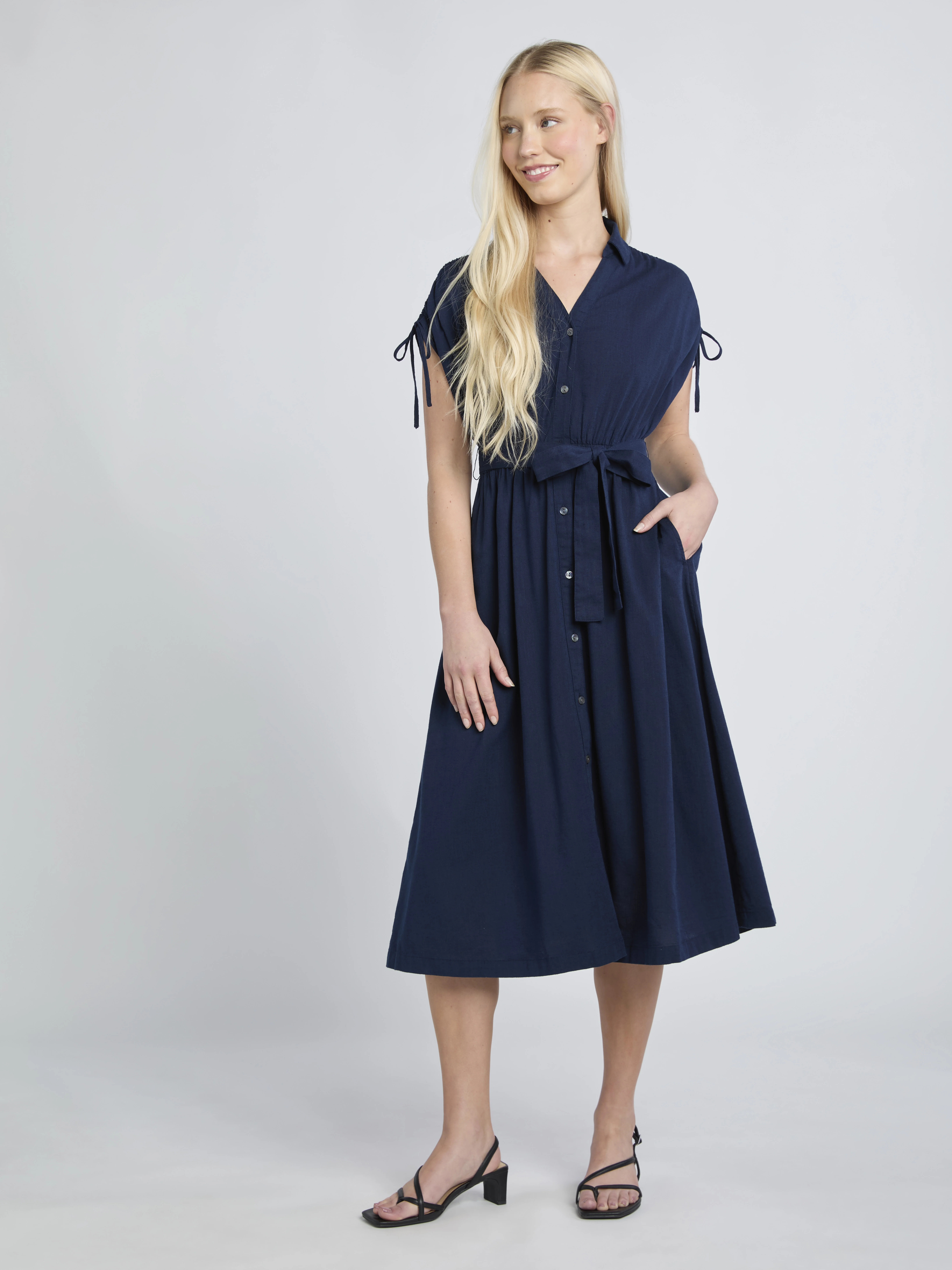 Time and Tru Women's and Women's Plus Midi Shirtdress, Sizes XS-4X | Walmart (US)