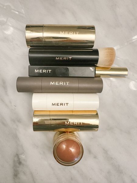 Merit is worth the hype! 5 minutes makeup routine is perfect for this busy mama 

#LTKstyletip #LTKfindsunder50 #LTKbeauty