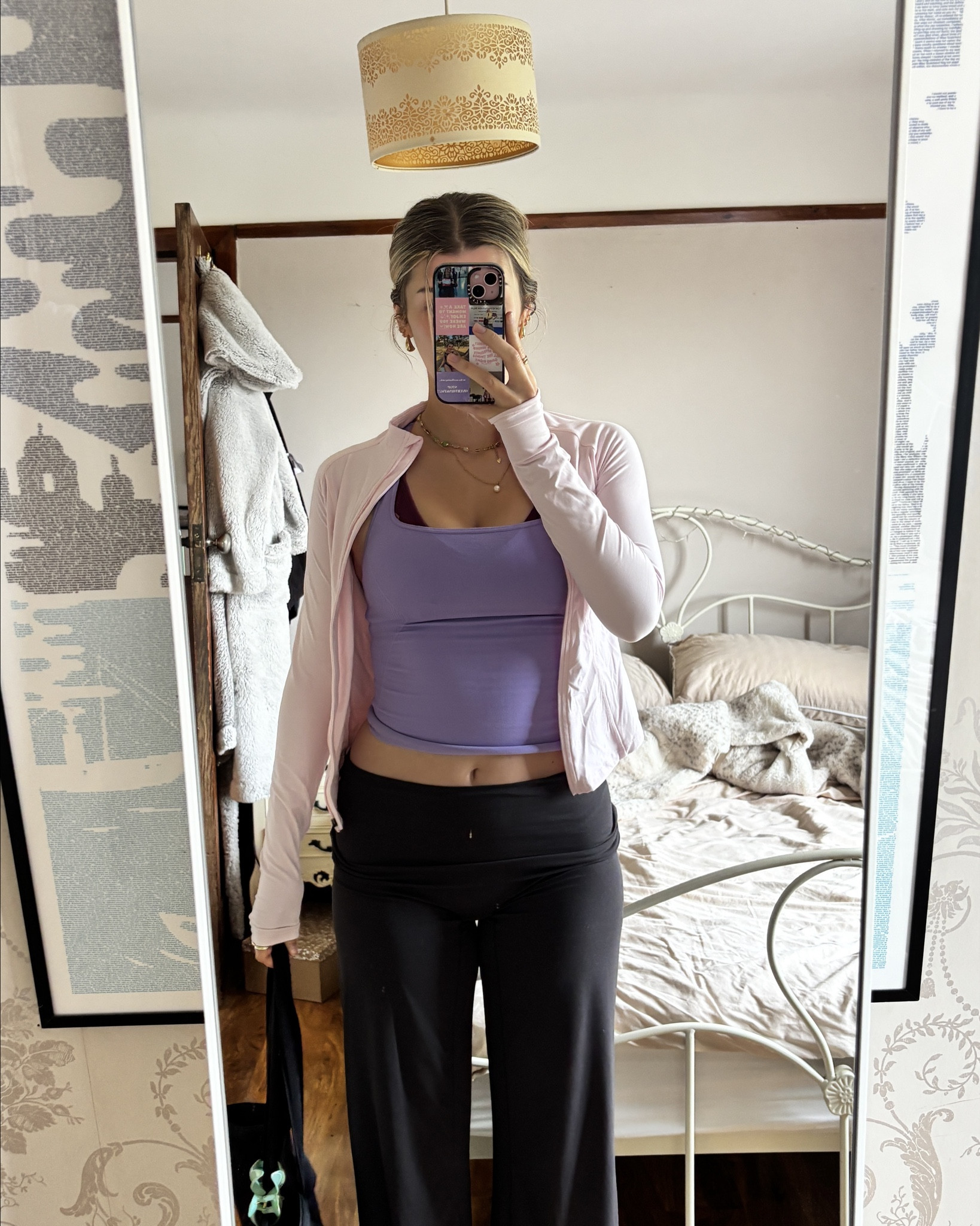 Light Summery gym outfit💗💕💜🦄

Pink TALA jacket, purple free people top & oner active fold over leggings🧚🏻🧚🏻🧚🏻

#LTKuk