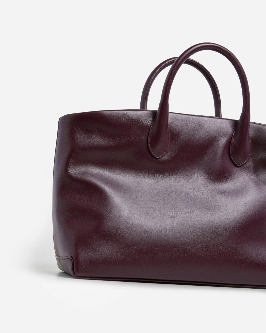 Lola Tote Leather Patent Burgundy | Flattered