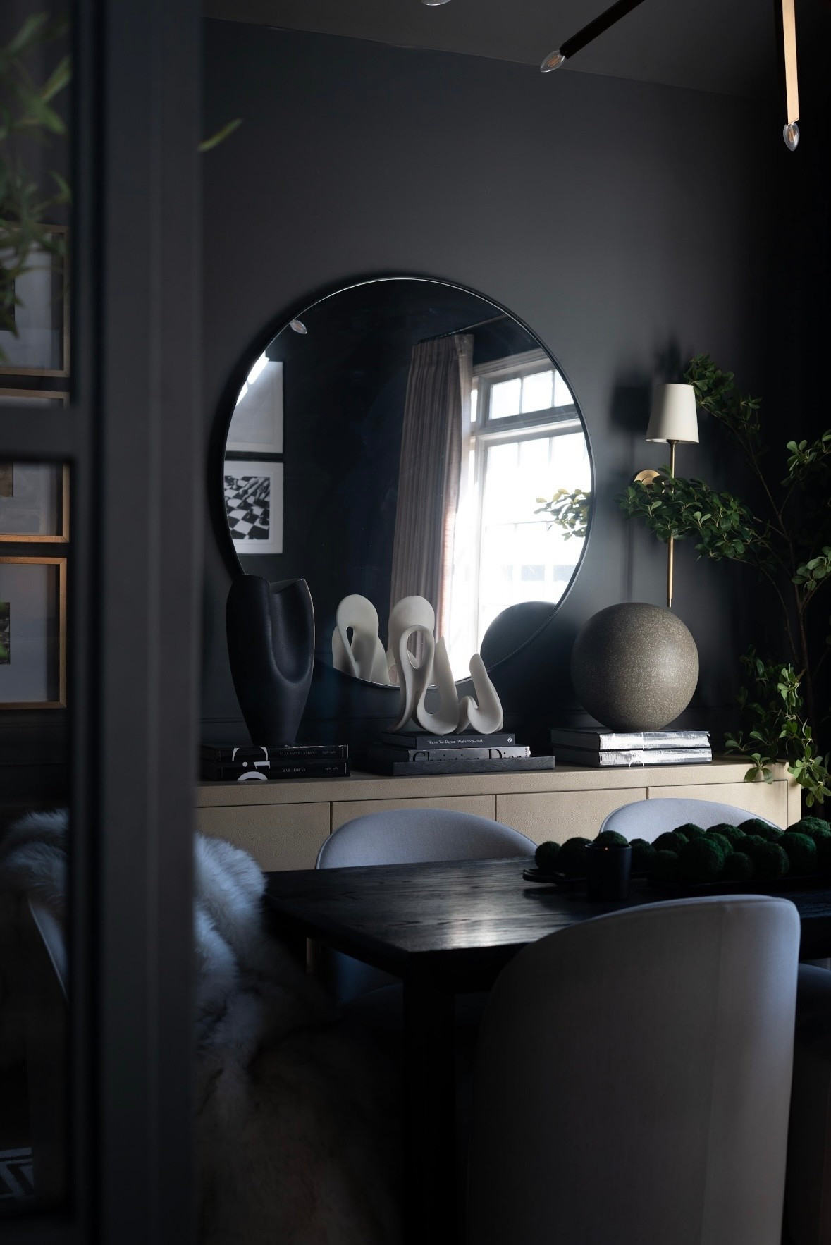 Iconic pieces don’t have to scream — they just show up and steal the scene.

These Wayfair finds are giving designer-level drama in the best way: sculptural silhouettes, bold contrast, rich texture, and that “where did you GET that?!” energy. The kind of decor that makes a room feel calm… but unforgettable.

#ad #wayfair #wayfairpartner @wayfair


#LTKHome #LTKdayinmylife #LTKmomlife