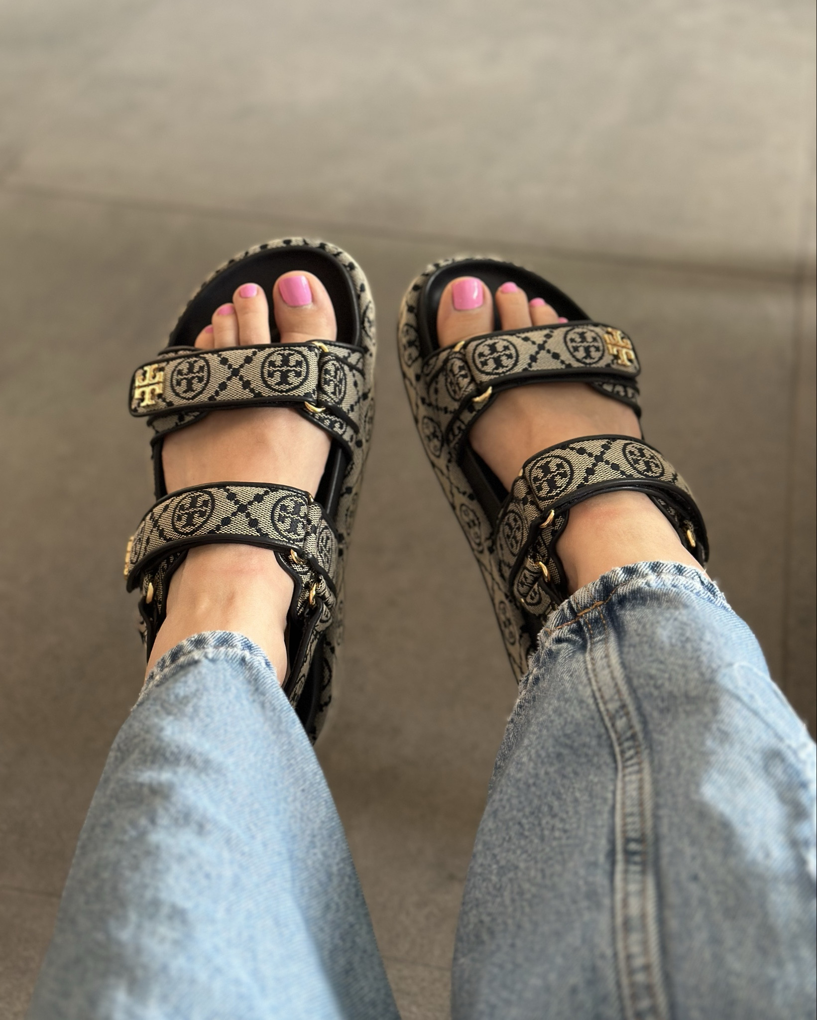 The only pair of sandals you need! 

#LTKSummerEdit #LTKStyleTip #LTKShoeCrush