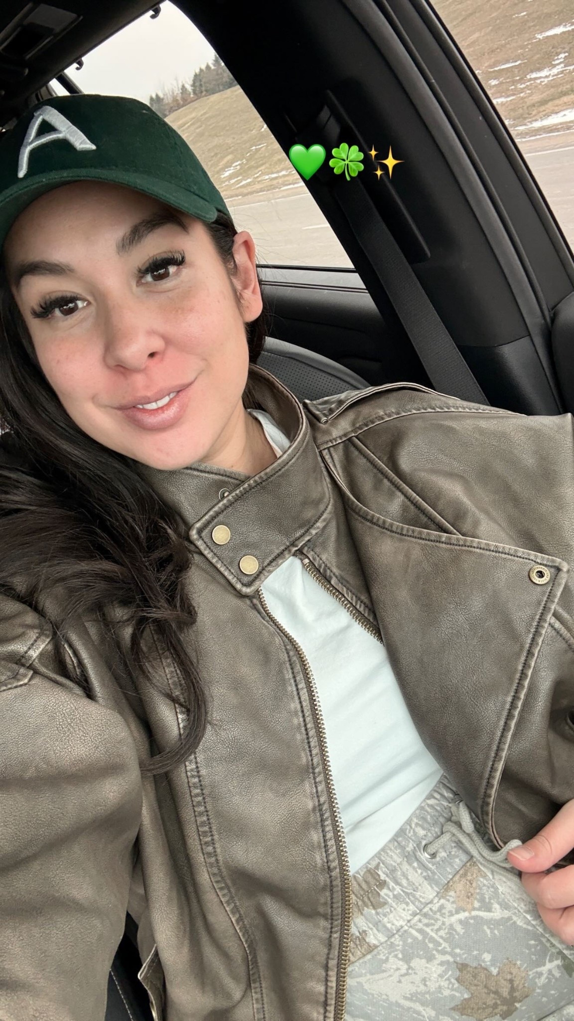 Midsize outfit idea!
-
-
-
Midsize fashion, everyday outfit idea, comfy casual, leather jacket, midsize outfit ideas, spring fashionn

#LTKootd #LTKdayinmylife #LTKMidsize