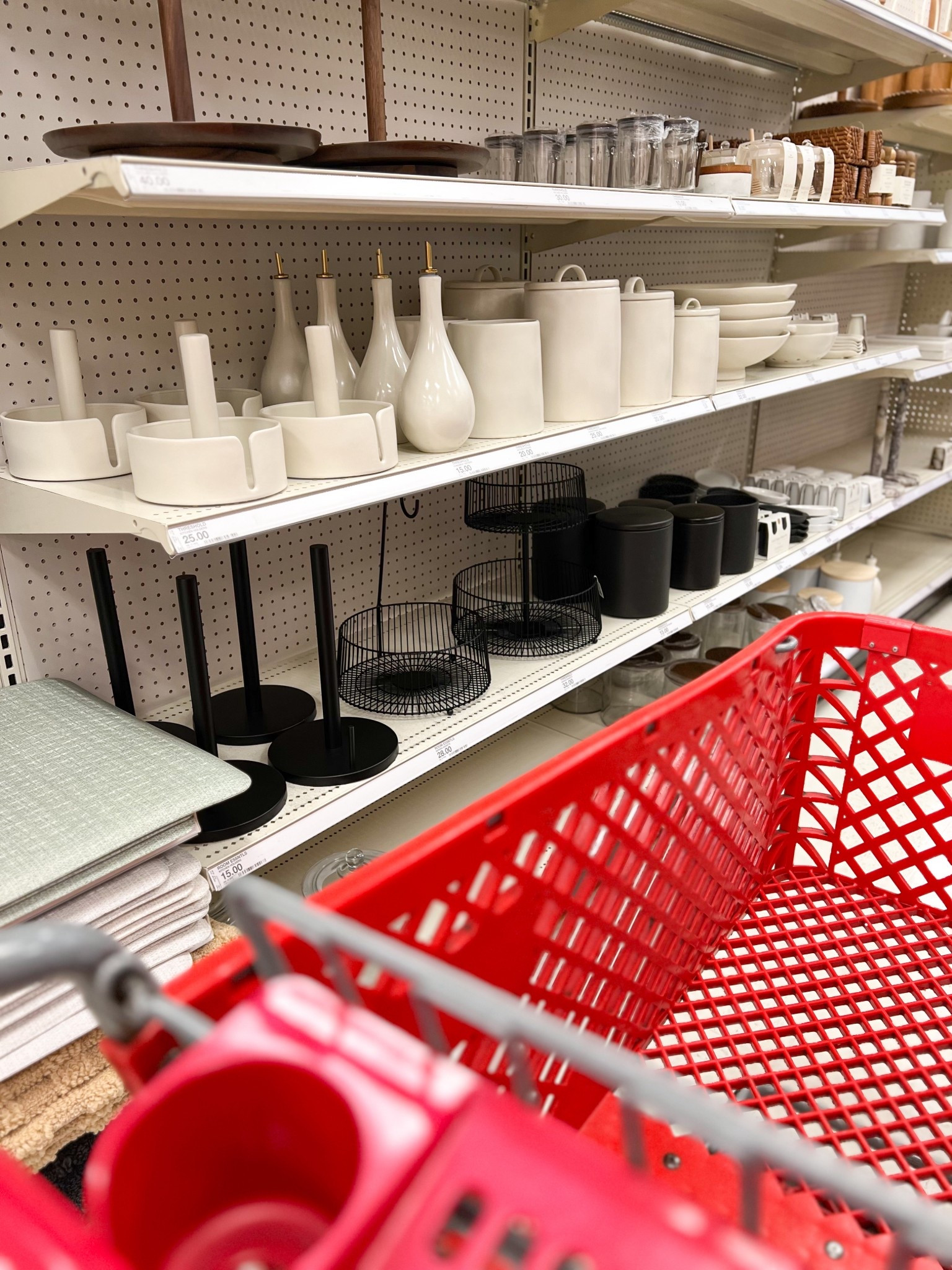 New kitchen arrivals @Target 

#targethome #kitchen #pantry #homeorganization #foodstorage

#LTKHome