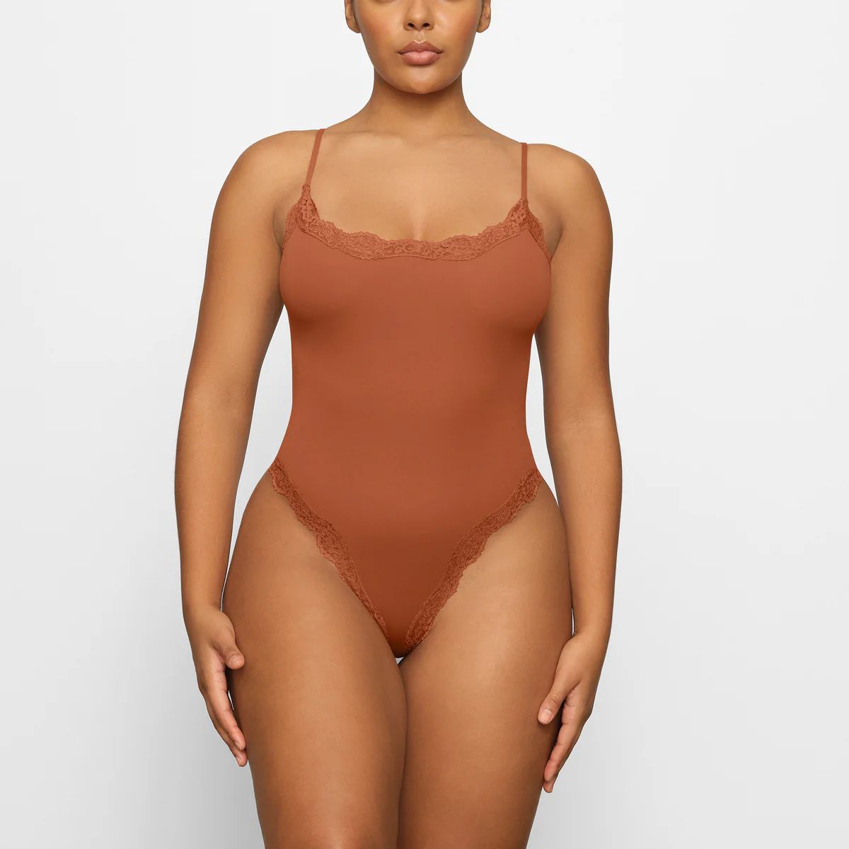 FITS EVERYBODY CORDED LACE CAMI BODYSUIT | SKIMS (US)