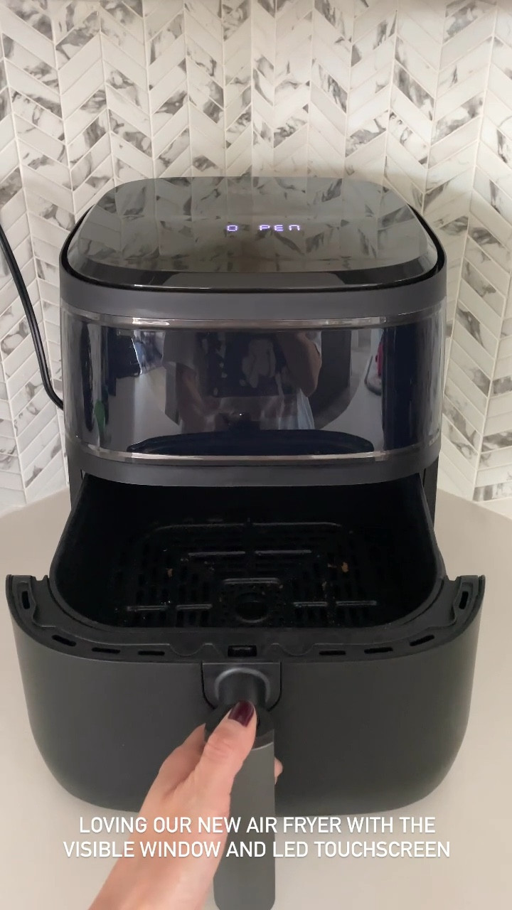 Loving our new air fryer with the visible window and LED touchscreen

Air fryer, kitchen appliances, kitchen tools, home, Amazon, The Stylizt 



#LTKhome #LTKparties #LTKfamily
