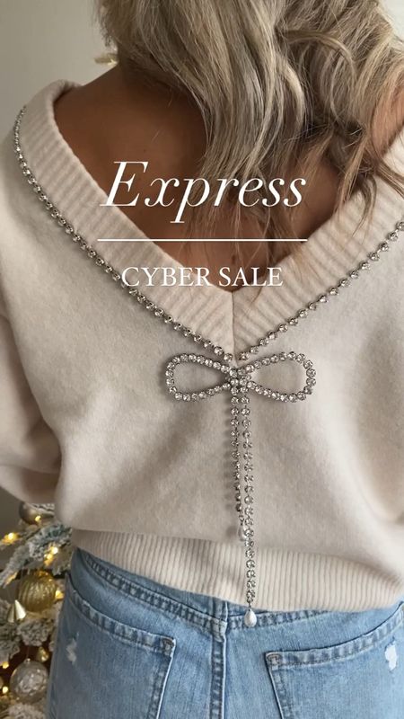 Express Cyber Week Sale
Black Friday | cyber Monday | express womens | sweater | jeans | holiday shoes 

#LTKHoliday #LTKsalealert #LTKCyberweek
