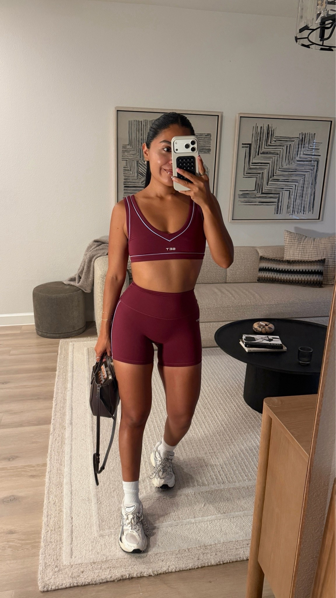 Workout fit! Size smalls :) loving this color combo