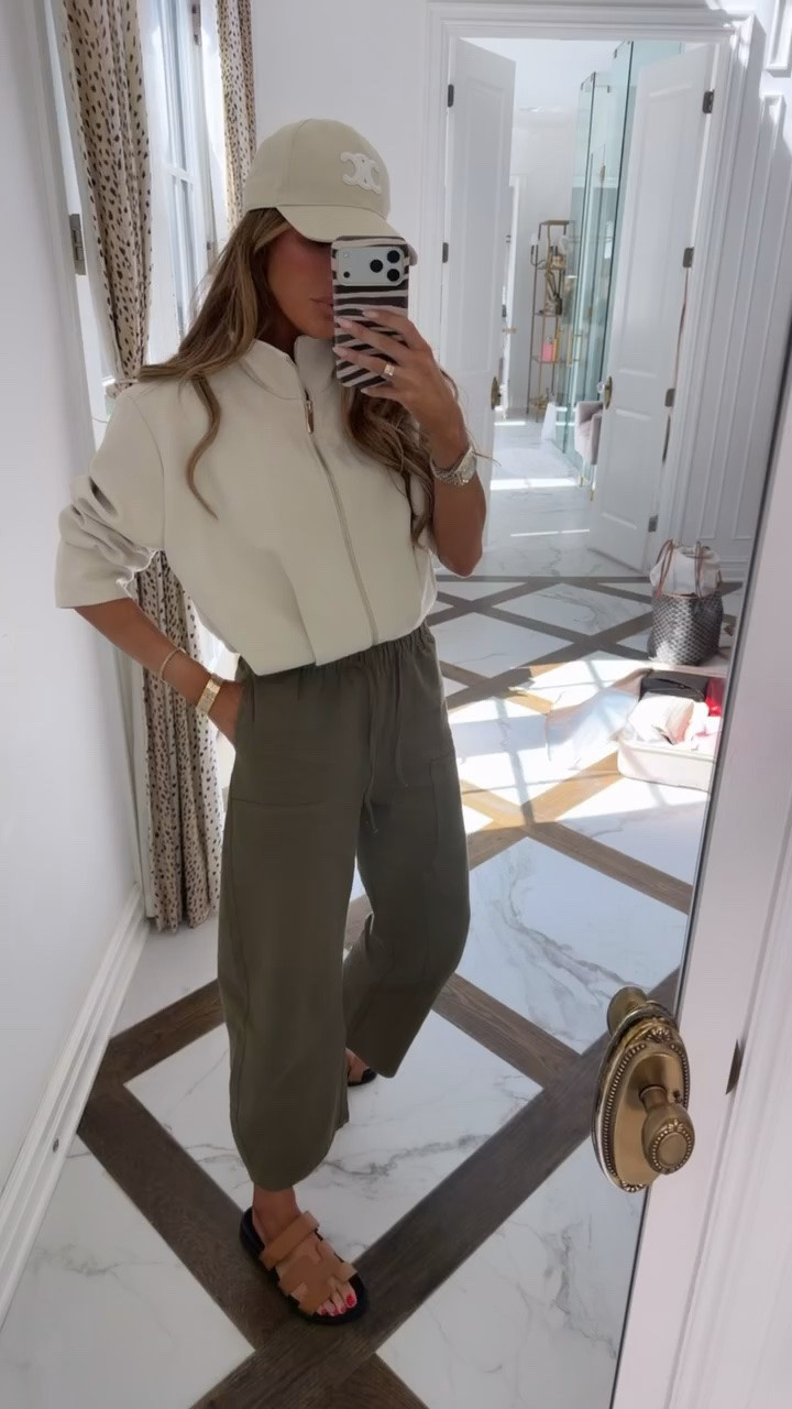 These barrel pants from Amazon are cute!! I’ll be grabbing in a few other colors for this fall and they are under $40!! I’m wearing a small! Prime Big Deal Days starts tomorrow the 64th!

Amazon fashion, Amazon finds, Amazon Prime, Prime Day Deals, Fall fashion hauls, Fall outfits women, Fall jackets, Teacher outfits, Casual fall outfits, Barrel pants, Casual workwear, Gemme Beauty, Emily Gemma