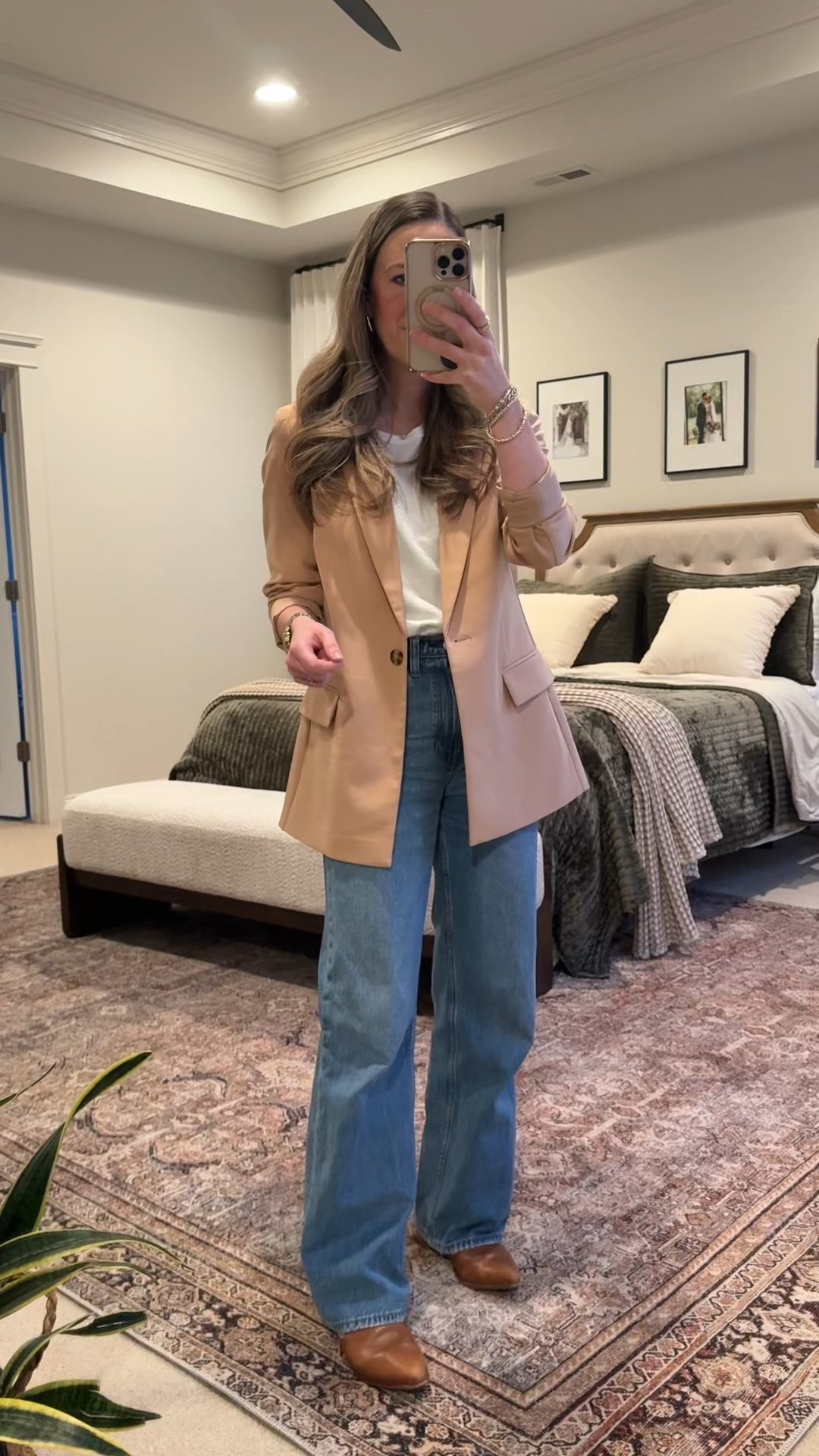 Casual blazer outfit that makes you feel instantly put together ✨
This Amazon blazer is such a great budget find — paired with my Abercrombie wide-leg jeans (size 25R) and an Aerie boyfriend tee for that effortless “classic but cool” look.
Perfect for coffee runs, meetings, or a casual Friday at work.

#BlazerOutfit #MomStyle #ClassicStyle #LTKUnder100 #CapsuleWardrobe #AmazonFashionFinds #AbercrombieJeans #AerieStyle #EffortlessStyle #LTKEverydayStyle


#LTKWorkwear #LTKootd #LTKgrwm

#LTKootd #LTKWorkwear #LTKgrwm