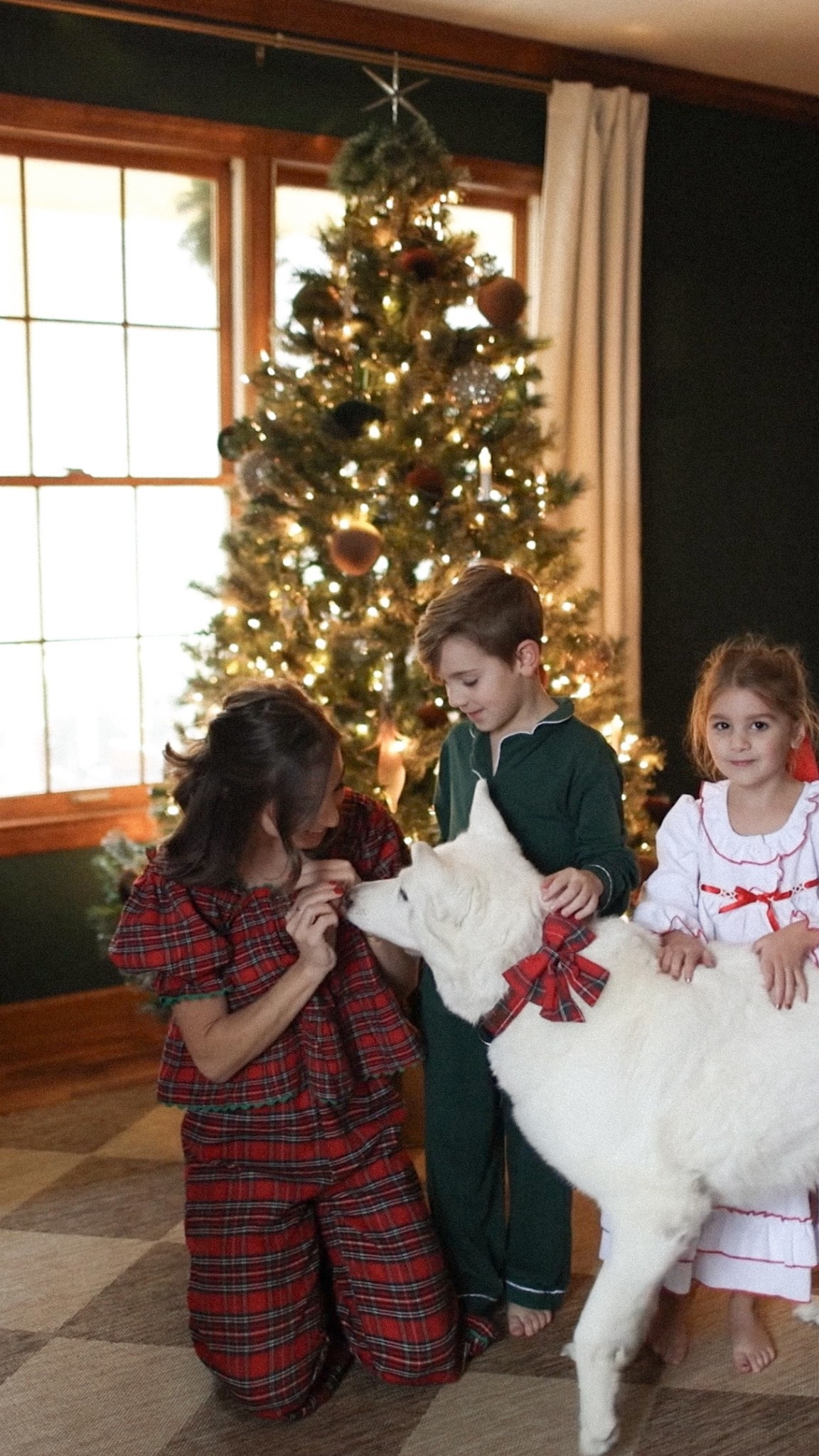 Christmas PJs for the whole crew ❤️

Christmas Pajamas 
Christmas traditions 
Cozy Christmas 
Christmas outfit 
Classic Christmas 
Kids Christmas 
Kids Christmas pajamas 

#LTKKids #LTKmomlife #LTKHoliday