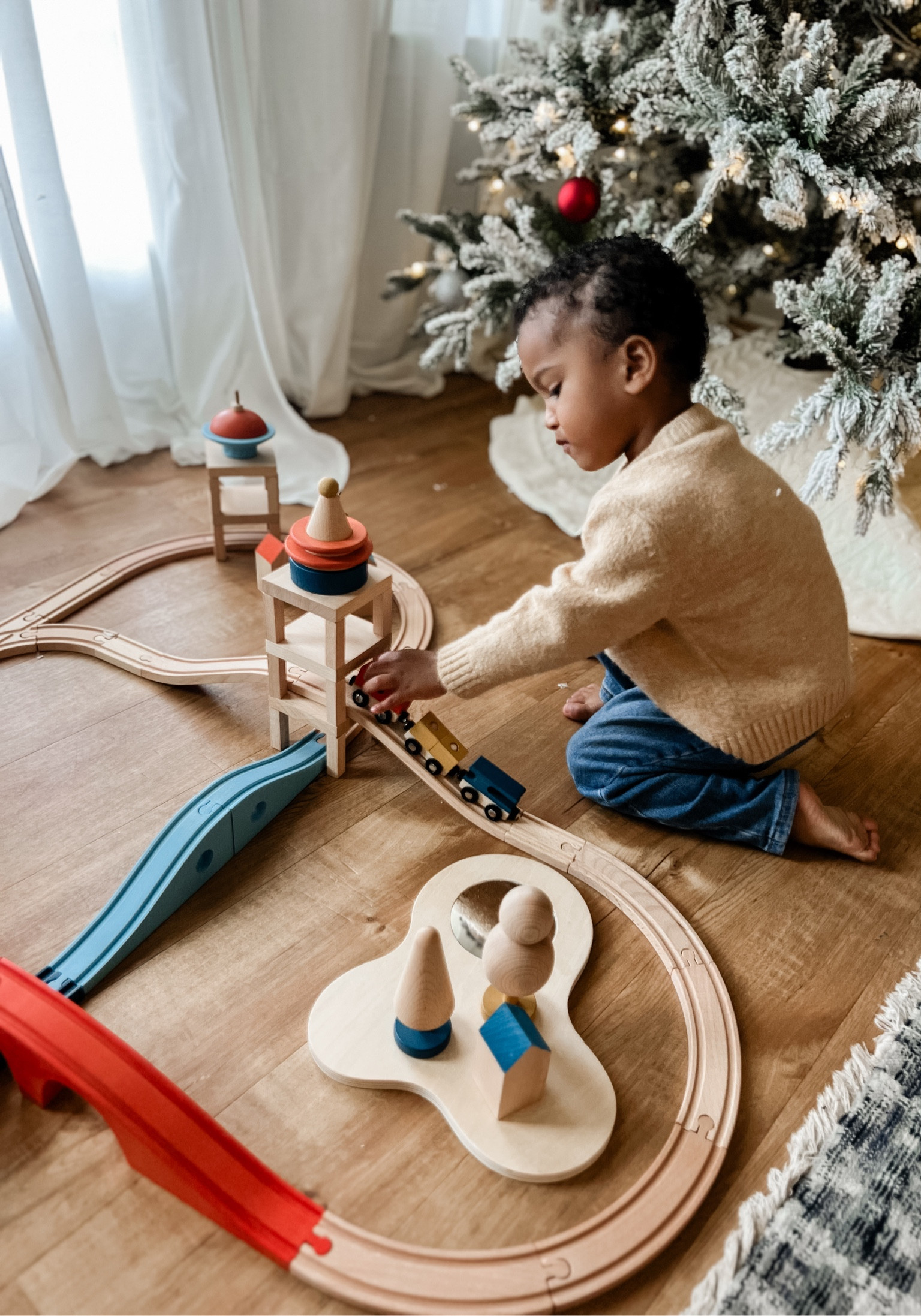 Such a cute train set! My boys are loving it 

#LTKkids #LTKHoliday #LTKGiftGuide