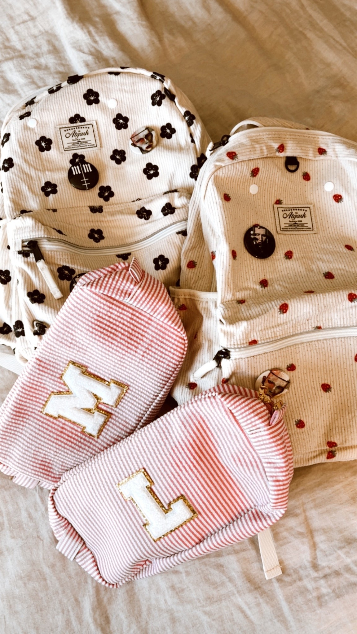 make traveling with kids easy with my must haves 


#LTKKids #LTKFamily #LTKSeasonal