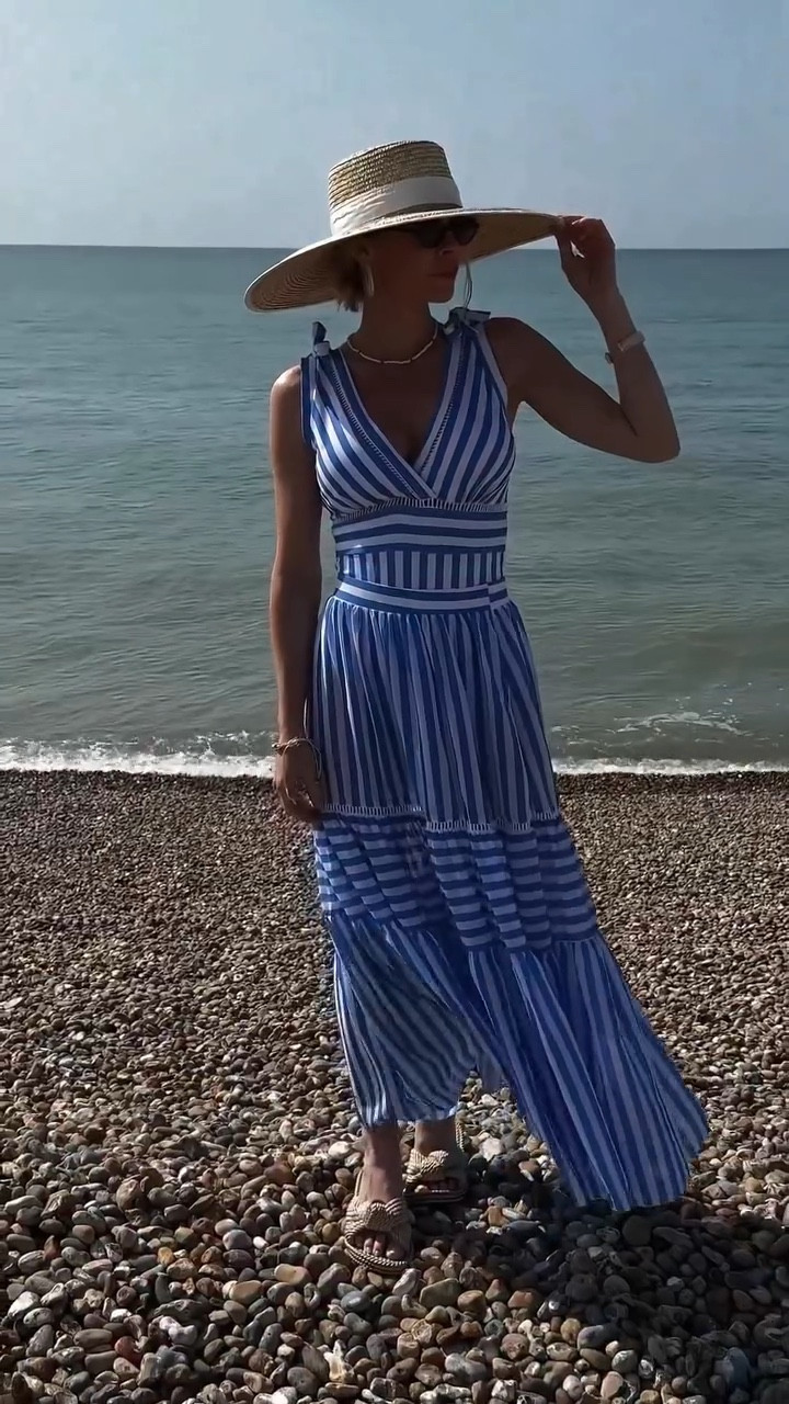 Old money vibes, modern elegance 🤍
Code: Lud15 = 15% OFF ✨

@flaxmaker_swim @flaxmaker

#FlaxmakerGlobalFashion #springlook #flaxmakerwear #vacation #flaxmakerswimsuit

#LTKuk #LTKswimwear #LTKsummer