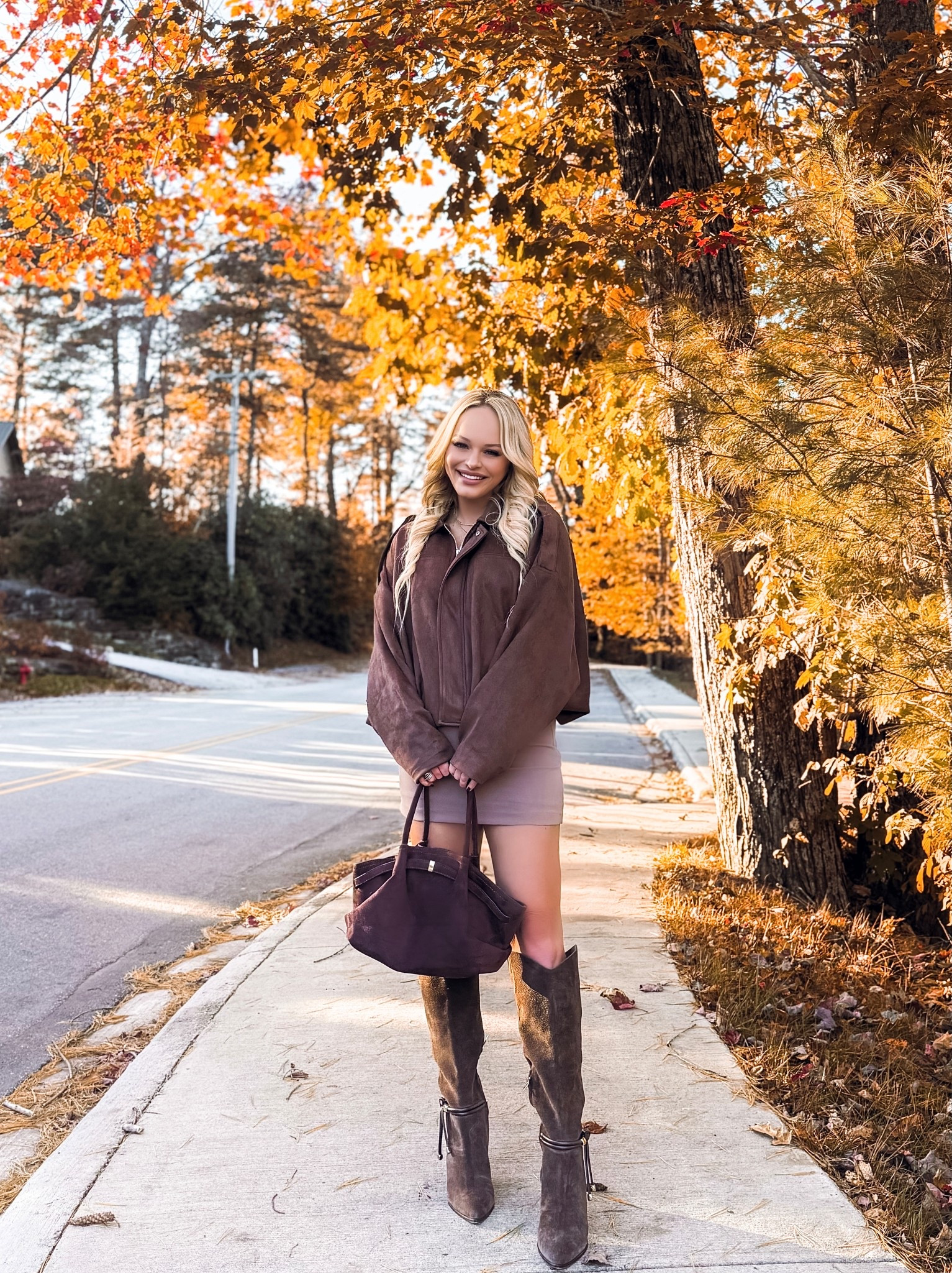 Amazon faux suede brown jacket, Amazon brown suede jackets, fall jackets 

#LTKFindsUnder50 #LTKStyleTip #LTKSaleAlert