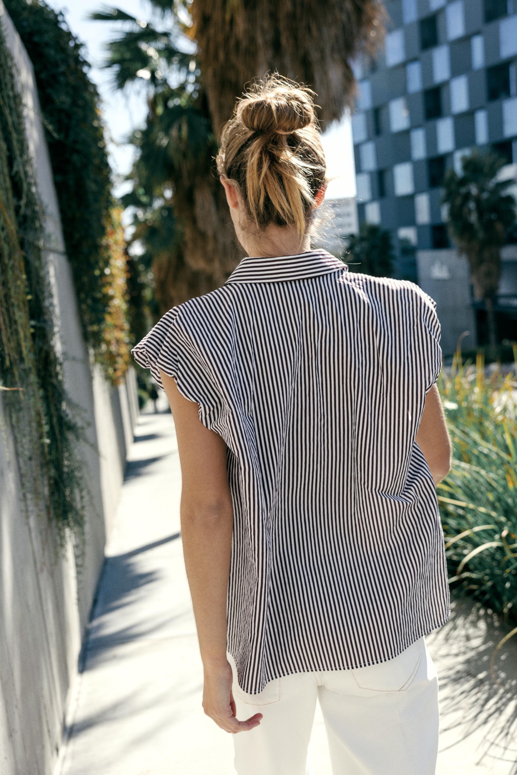 PUFF SHOULDER SLEEVELESS SHIRT | Zara US
