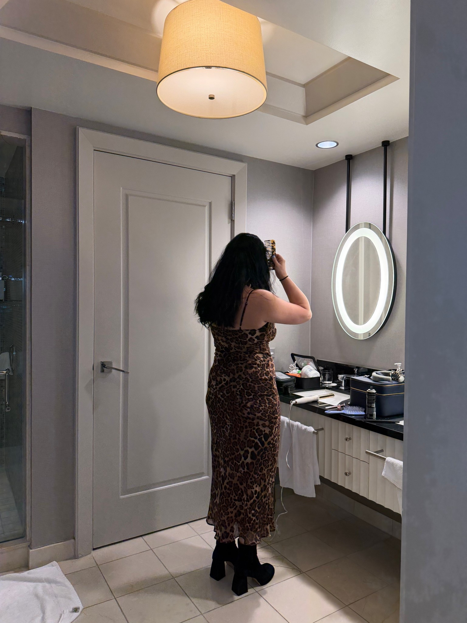 Getting ready in Las Vegas 🖤

#LTKgrwm #LTKootd