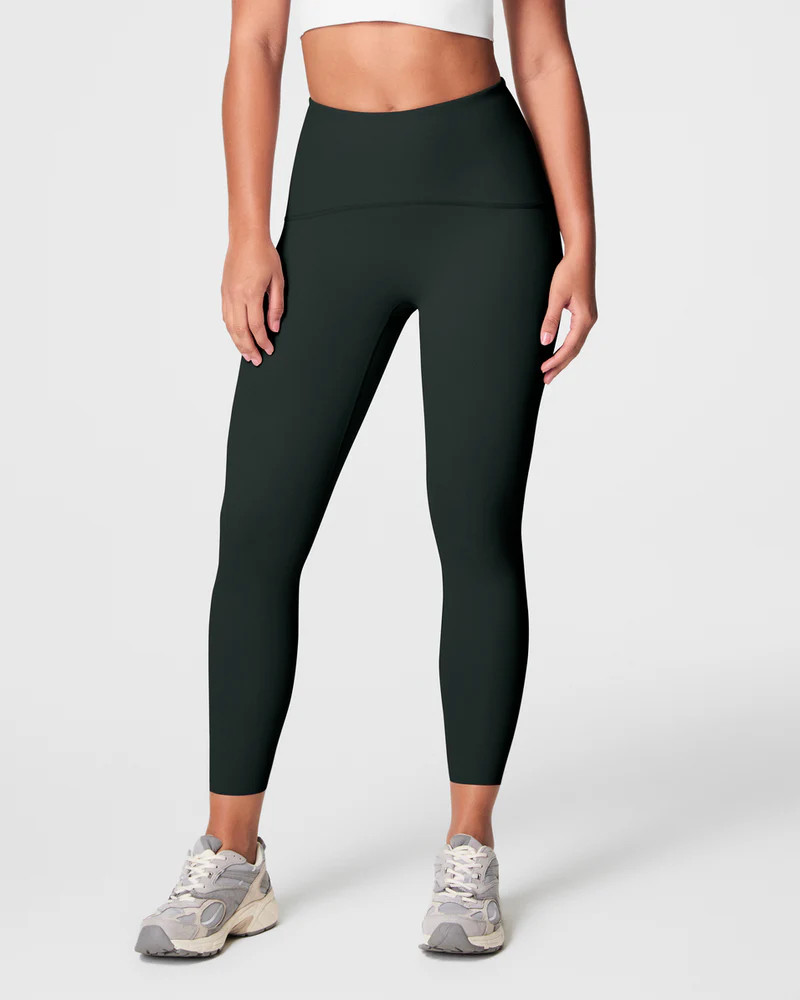 SPANXshape™ Booty Boost® 7/8 Leggings | Spanx