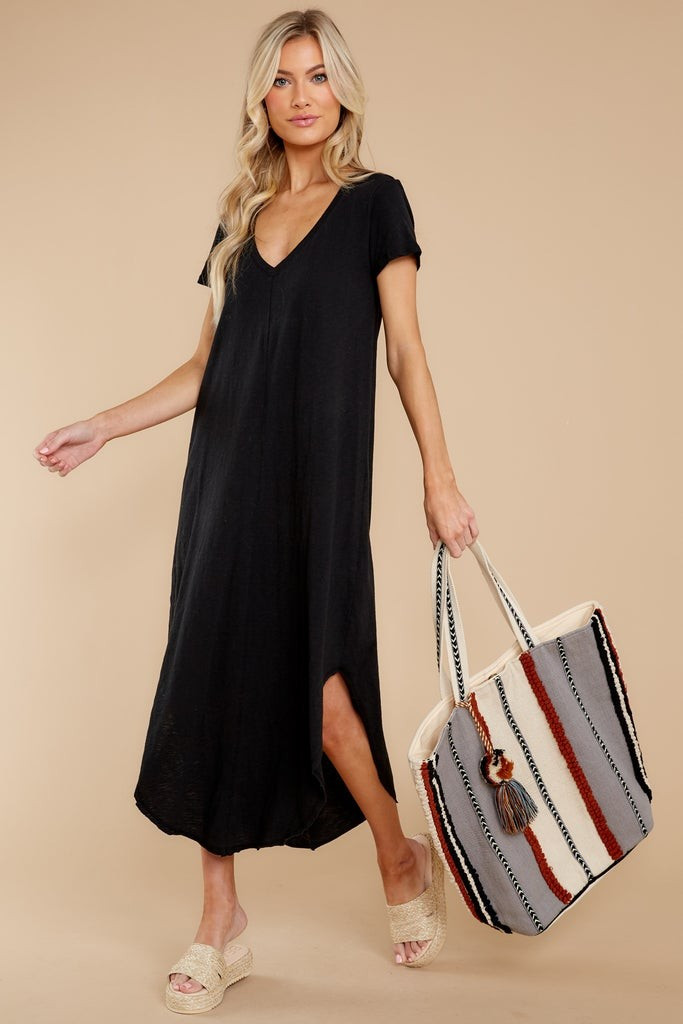 Reverie Black Short Sleeve Dress | Red Dress 