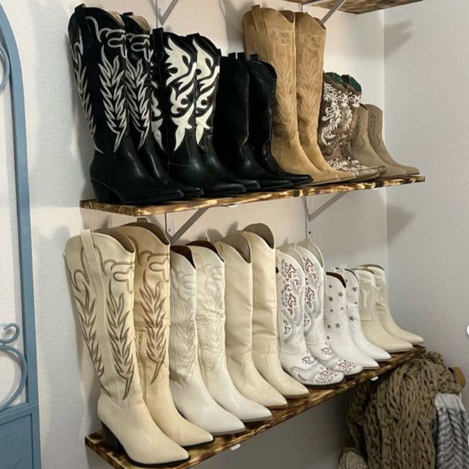 Cowboy boots 🤠

#LTKShoeCrush #LTKSeasonal #LTKStyleTip