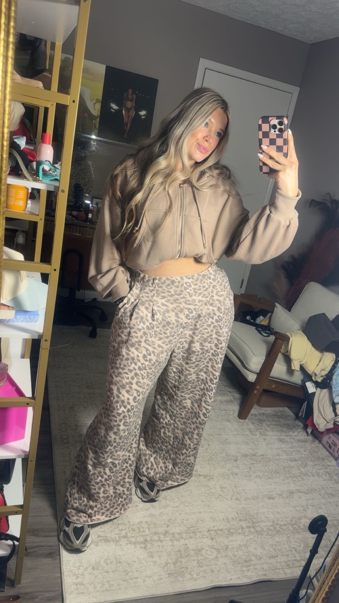 medium in the jacket & large in the pants ♥️