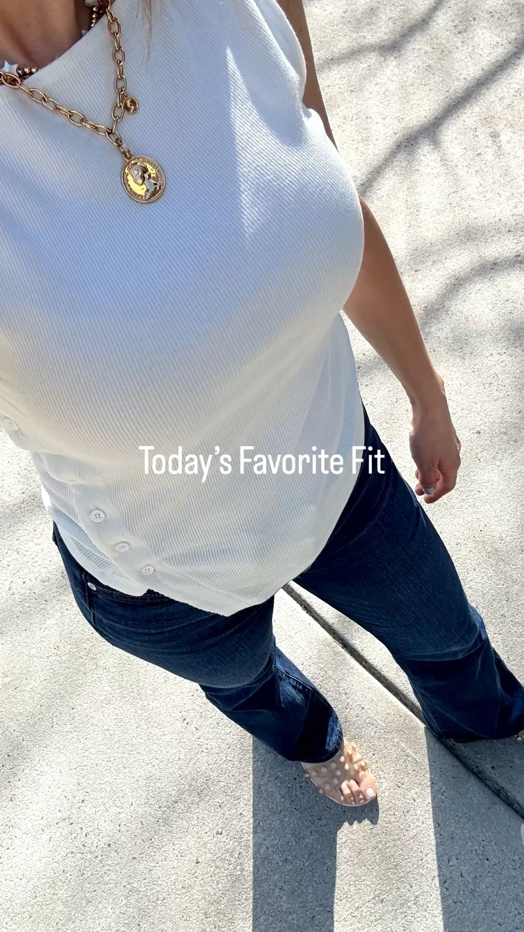 Outfit check.

High rise flare jeans paired with this asymmetrical knit top I love and my favorite neutral jelly sandals.

The fit of these pieces is what makes this outfit.

High rise flare jeans on sale, 25% off. 

Wearing size 23 in 9 Years Enchantment. 32” length, needs hemming for petites.

Top size XS. I loved it so much I got it in two colors, and it comes in 6.

Everything is linked in my LTK. ✨

#petitefashion #petitestyle #ltkpetite #petiteoutfits #petitejeans

#LTKootd #LTKPetite #LTKSaleAlert