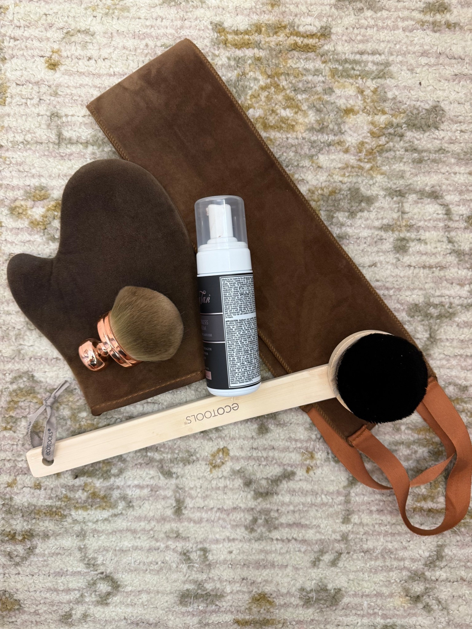 My tanning favorites

Tanning mousse
Applicator mitt 
Back applicators: velour and brush 
Applicator brush - great for face, hands, tops of feet 
Exfoliating mitt 

#LTKSeasonal #LTKBeauty #LTKFindsUnder50