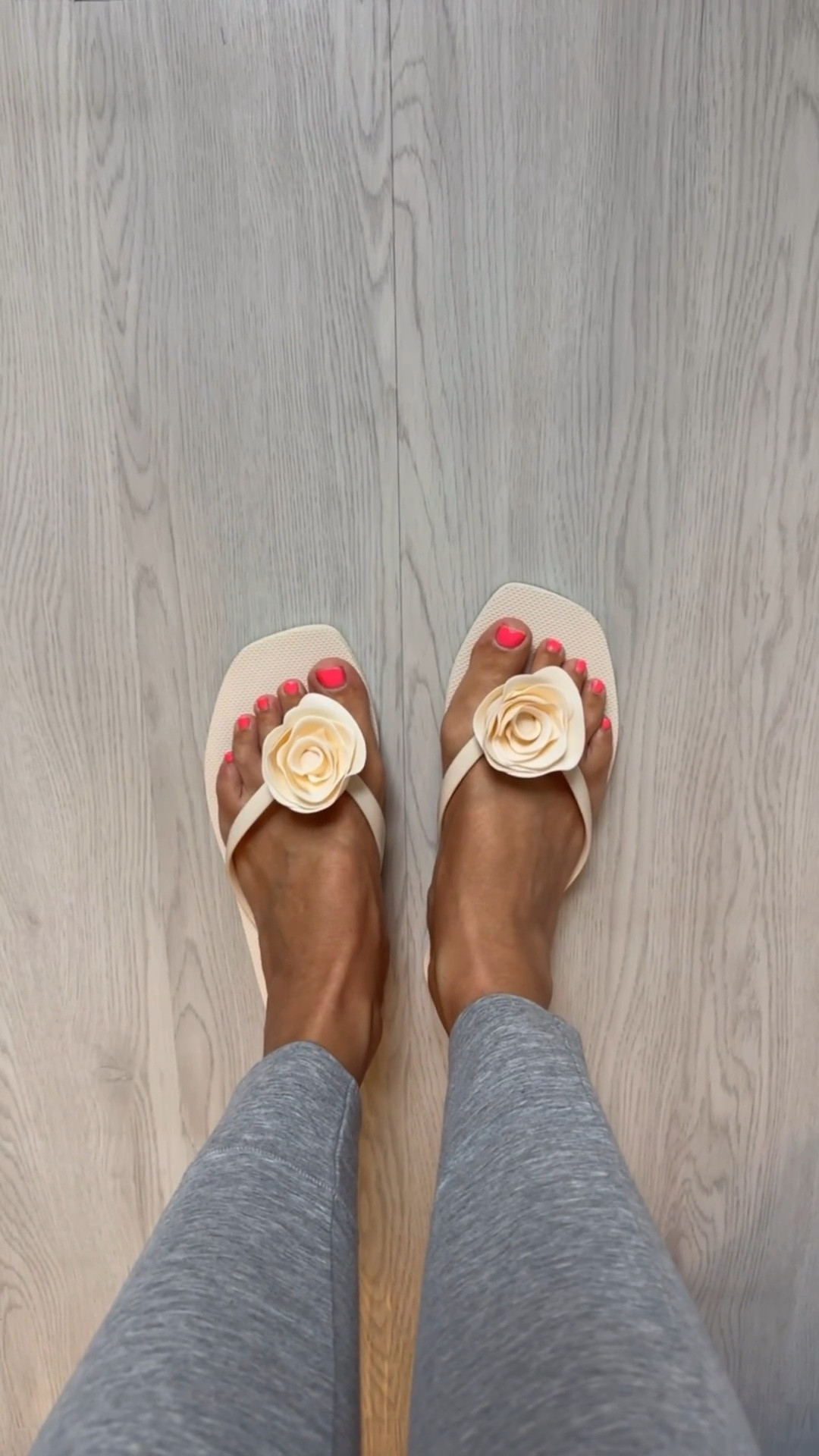 Perfect house slippers :)

#LTKFindsUnder50 #LTKShoeCrush