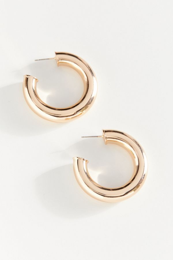 Essential Chunky Hoop Earring | Urban Outfitters (US and RoW)