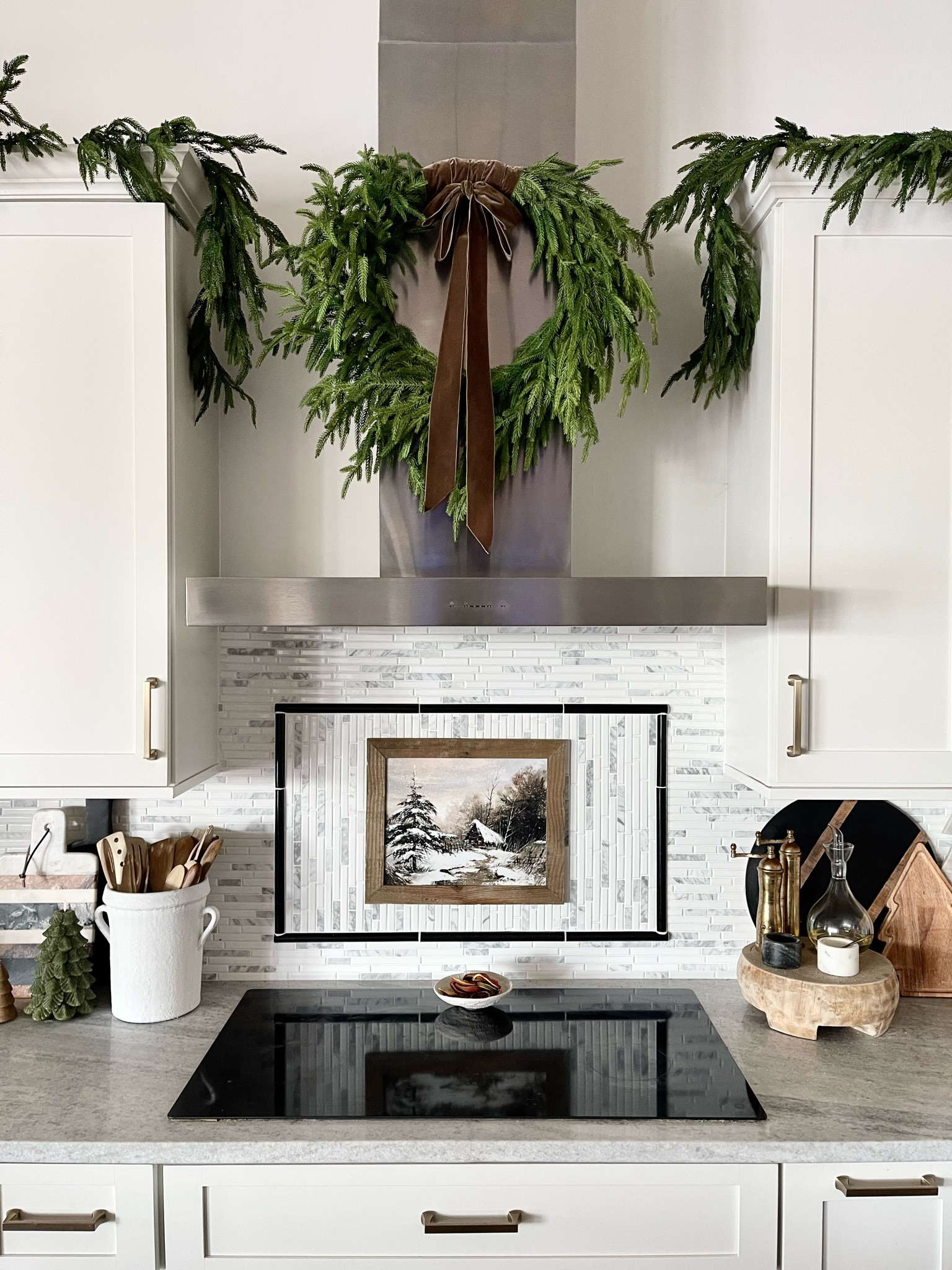 Kitchen Decor
Christmas decor, Christmas decorating, holiday decor, home decor, Christmas garland, Christmas wreath, winter art, velvet ribbon #founditonamazon #collectionprints

#LTKhome #LTKSeasonal #LTKHoliday