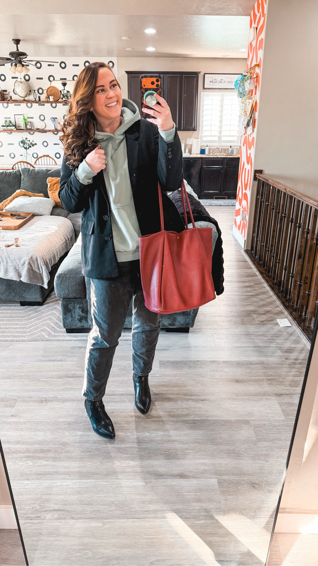 Why I tell everyone they need to have  a solid blazer in their closet 😂🙌🏼 turn any fit into a professional lady fit with a simple blaze 😂🫶🏻 

Anyway! What you came for! 

Jeans (16): @American Eagle 
Hoodie (XL): @TrendyQueen 
Boots: @Dream Pairs 
Blazer (XL): @Old Navy 
Bag: @Amazon Fashion 

#LTKWorkwear #LTKMidsize #LTKootd