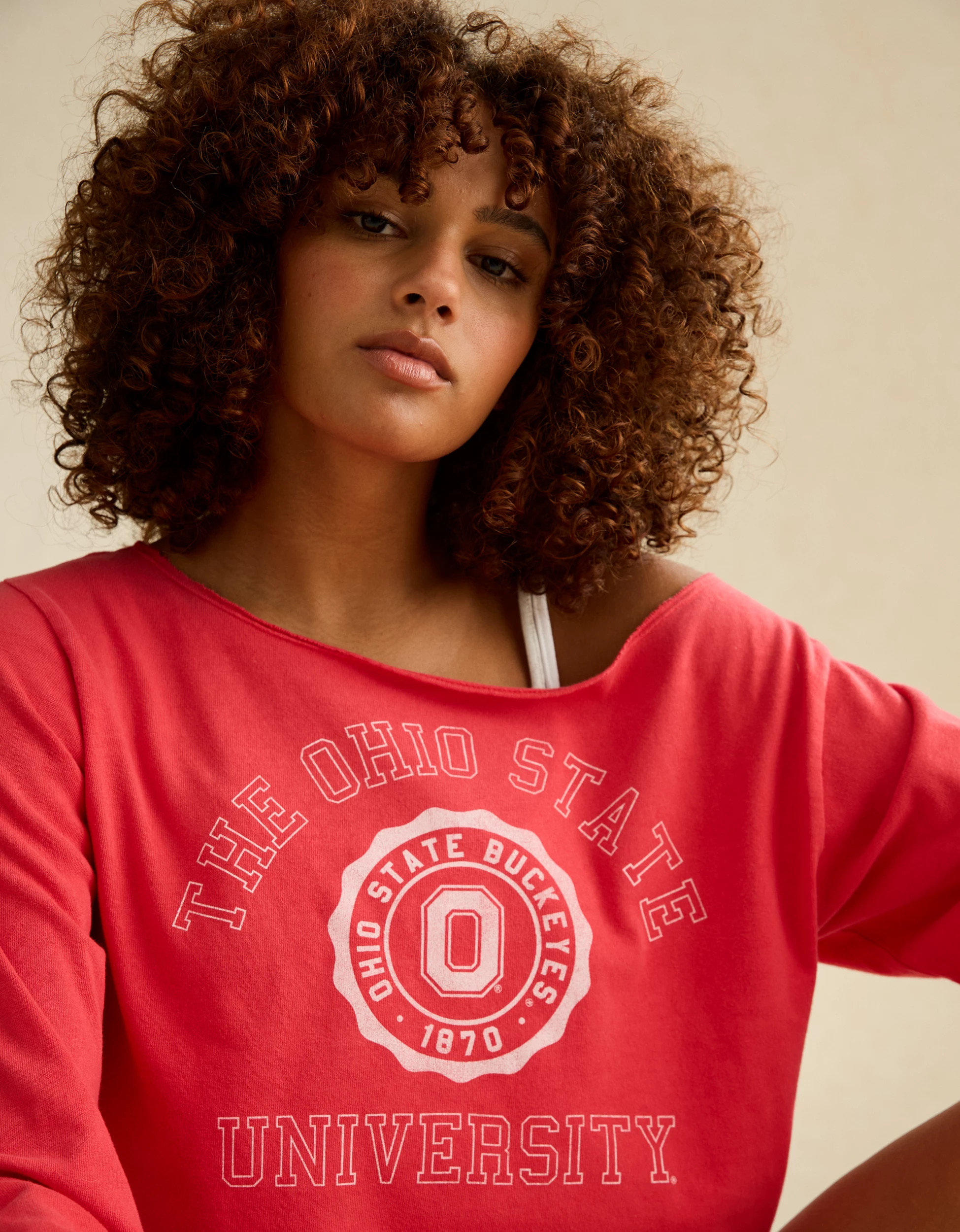 AE Ohio State Buckeyes Off-the-Shoulder Graphic T-Shirt | American Eagle Outfitters (US & CA)