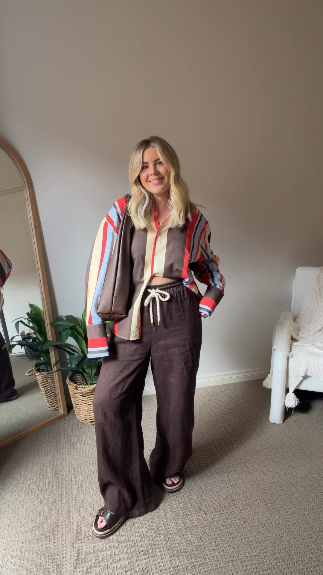 The shirt that goes with everything 🤎🩵💛❤️ 
These pants are Ari the Label (not on LTK) but have linked a fab pair below) 

I wear a size medium in the shirt x 


#LTKstyletip #LTKautumn #LTKaustralia