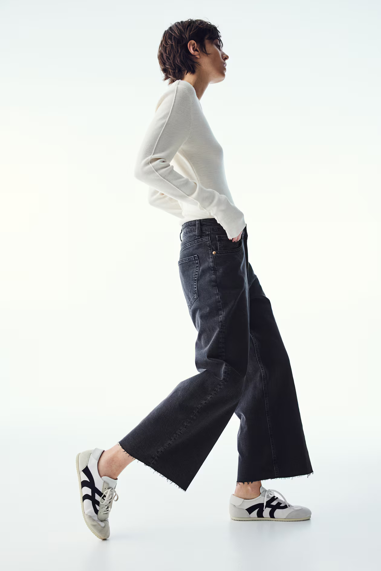 High Rise Wide-cut Jeans | H&M (US + CA)