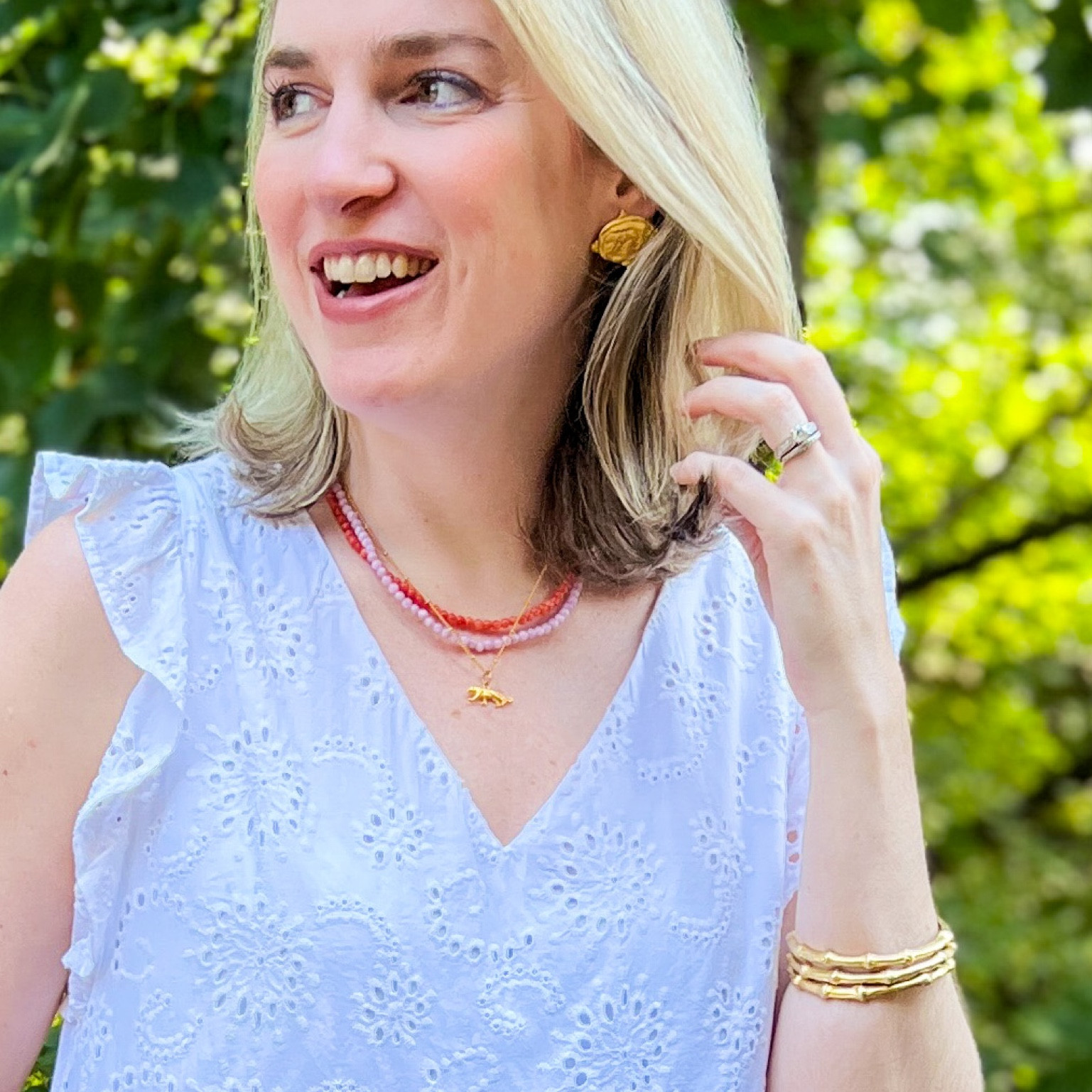 Don’t forget the gameday styles from Susan Shaw! Use vip25 for $25 off $100 today!!! Tigers, elephants, bulldogs and all the colors!