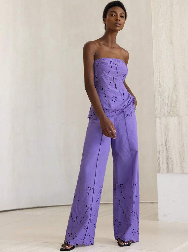 Aveloria Modichic 2pcs Women's Set: High-End 2025 Vacation-Inspired Vintage Luxury Embroidery Bustier Top And Pants | SHEIN
