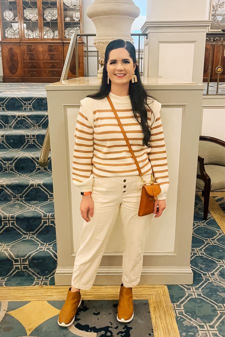 Cozy outfit for a day in Charleston, South Carolina! Wearing a medium in sweater and pants.

#LTKtravel #LTKunder50