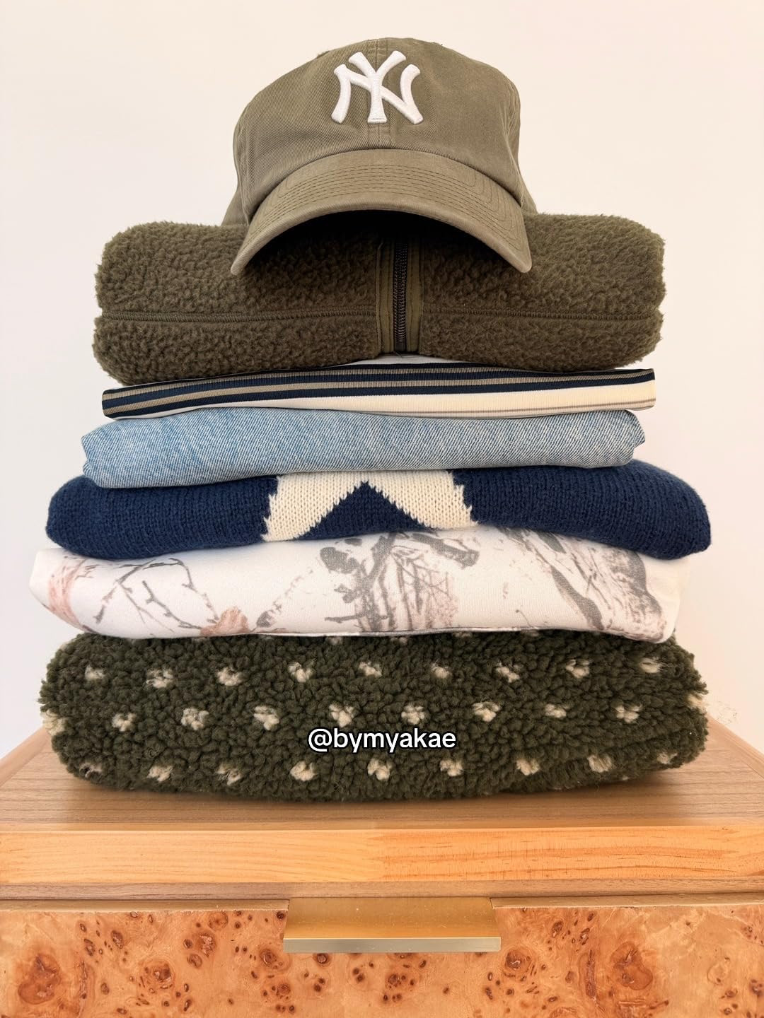 Pieces that never miss and stay on repeat. Cozy winter layers featuring fleece zip-ups, teddy sweaters, knit pullovers, denim, and neutral accessories styled in olive, navy, and cream. This Amazon outfit stack is perfect for everyday winter outfits, casual errands, coffee runs, and effortless layering. If you love elevated basics, cozy textures, and neutral aesthetics, this is your sign to save. 

 #LTKgrwm #LTKootd #LTKSaleAlert