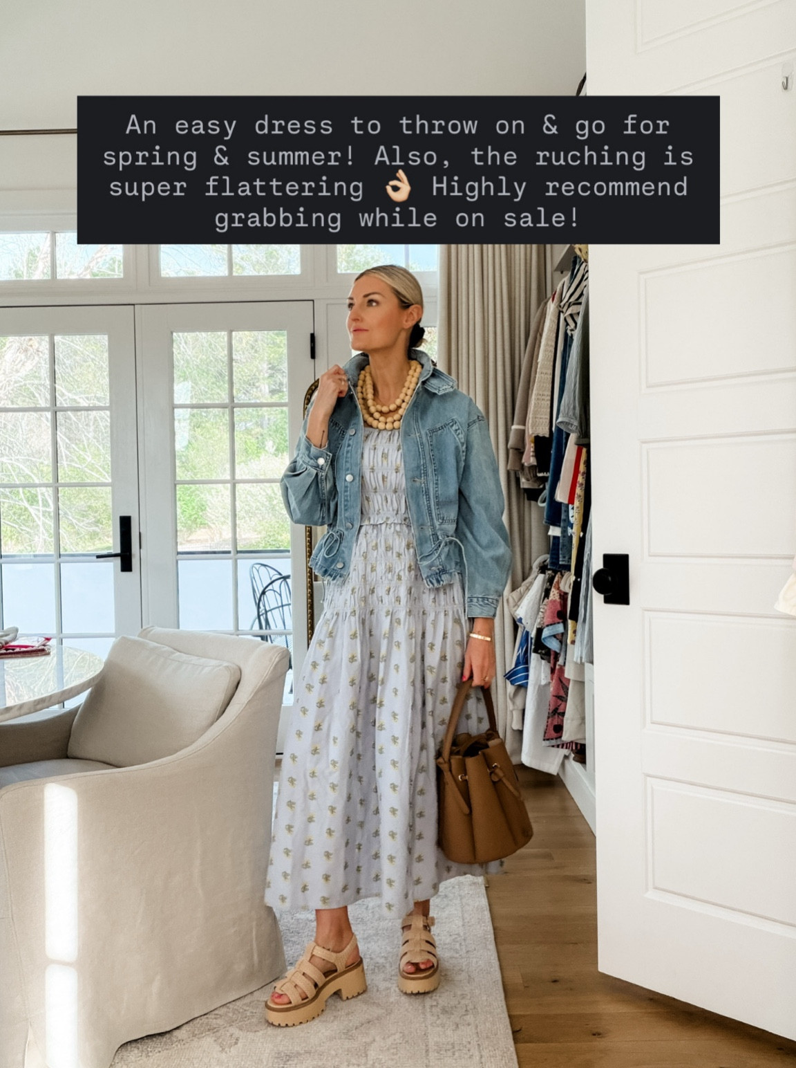Loving the floral pattern on this dress! This is a great staple to have for spring! Wearing XS. Grab it while it’s on sale 👏🏼

Loverly Grey, Target find, Target fashion, floral maxi dress, spring dress, spring fashion, spring outfit ideas, sale alert

#LTKSeasonal #LTKSaleAlert